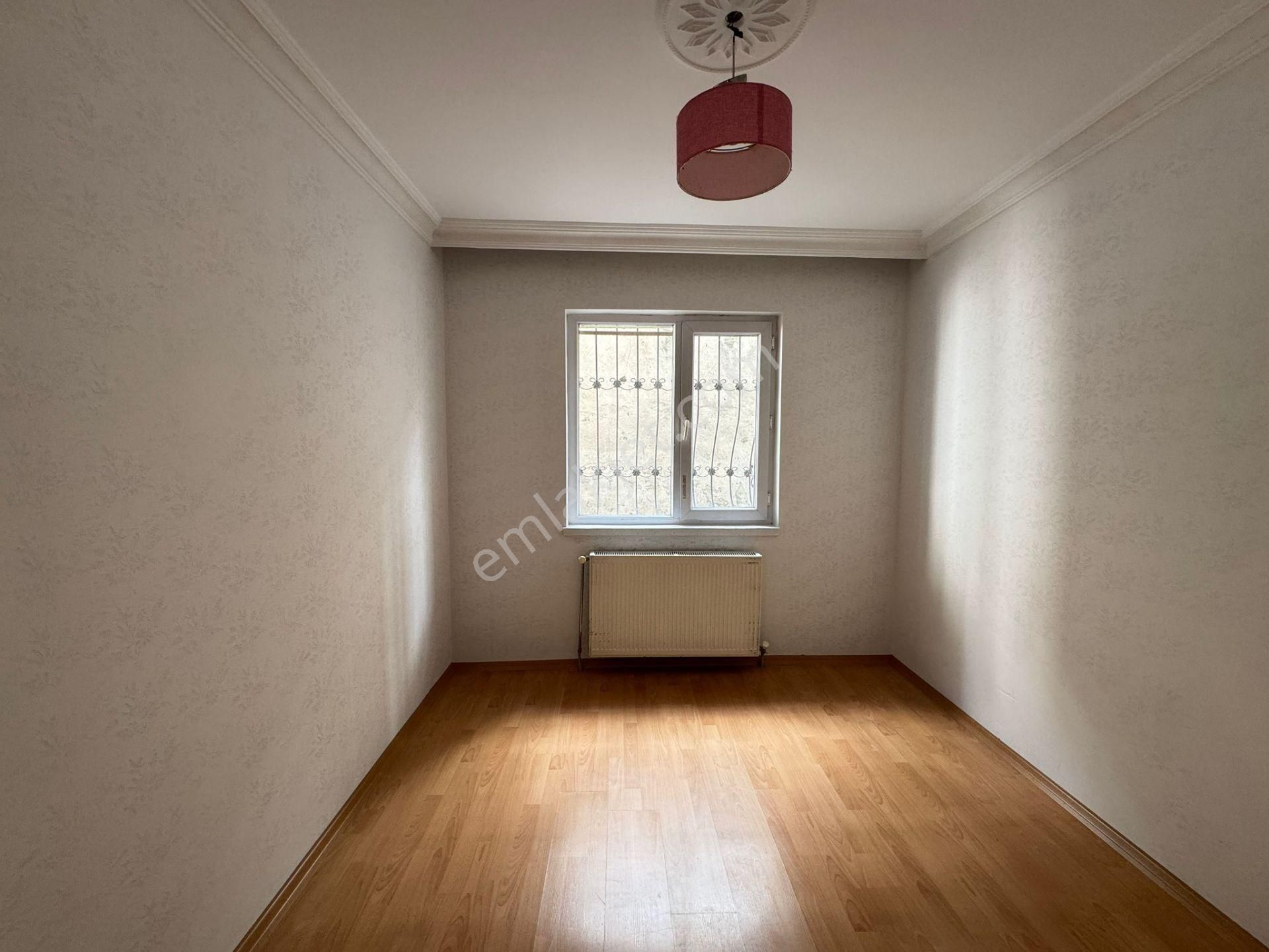 Altındağ - Battalgazi Mahallesinde Caddeye Yakın, 3 Cepheli, Asansörlü 3+1 Satılık Daire !!! - Görsel 9