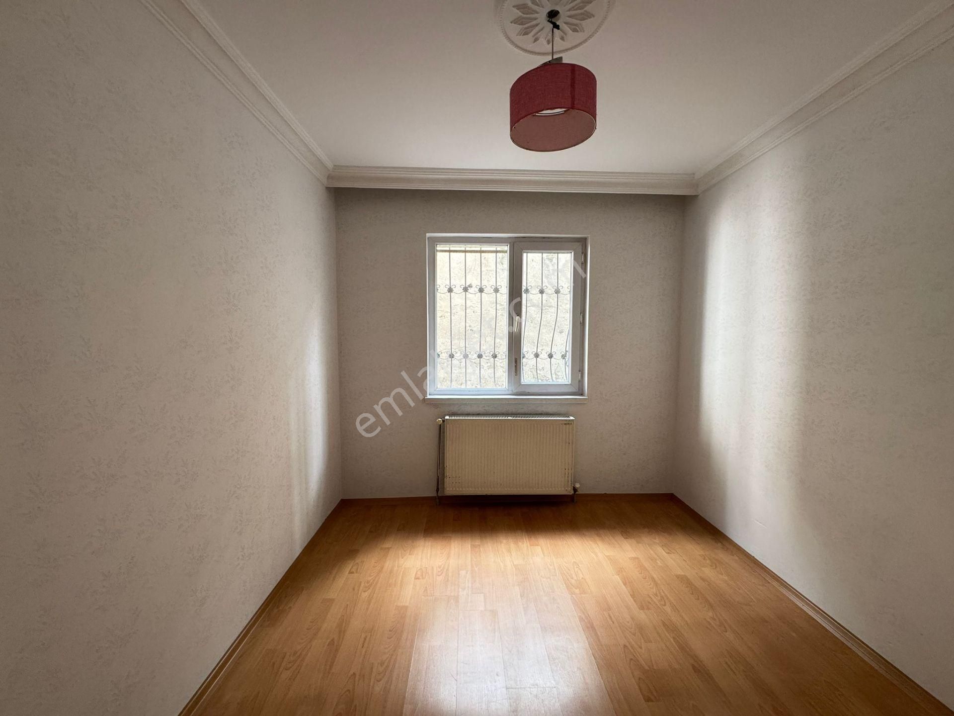 Altındağ - Battalgazi Mahallesinde Caddeye Yakın, 3 Cepheli, Asansörlü 3+1 Satılık Daire !!! - Görsel 13