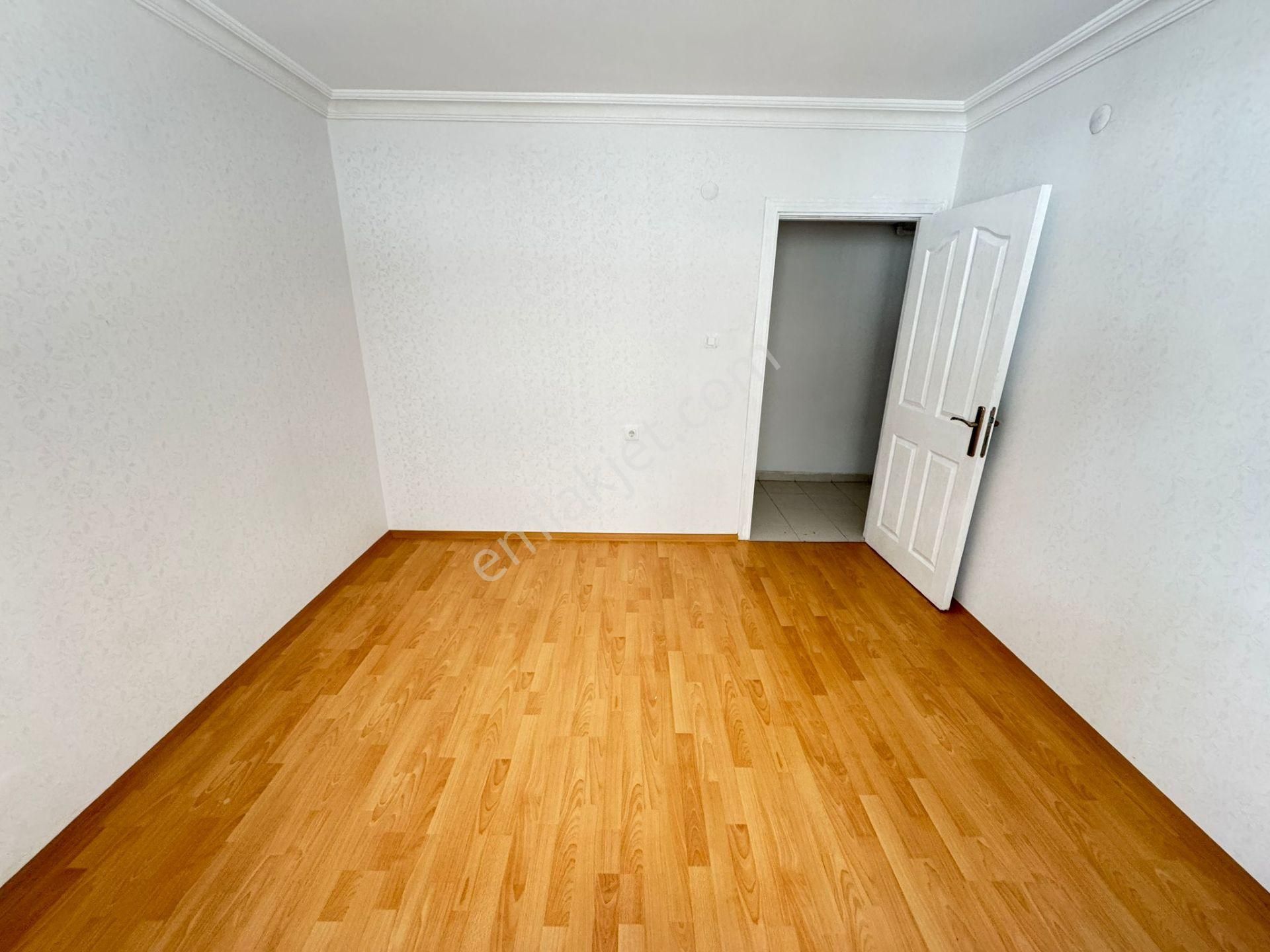 Altındağ - Battalgazi Mahallesinde Caddeye Yakın, 3 Cepheli, Asansörlü 3+1 Satılık Daire !!! - Görsel 17