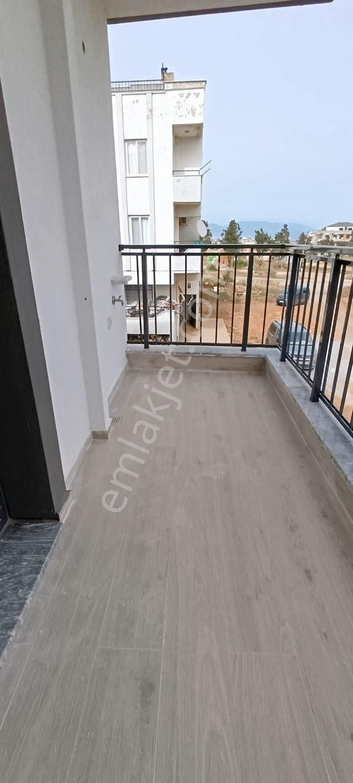Cumhuriyet Mah. Ara Kat , Sıfır 2+1 Asansörlü Daire+öncepe+önü Park+cumartesi Pazarı Mevki - Görsel 8