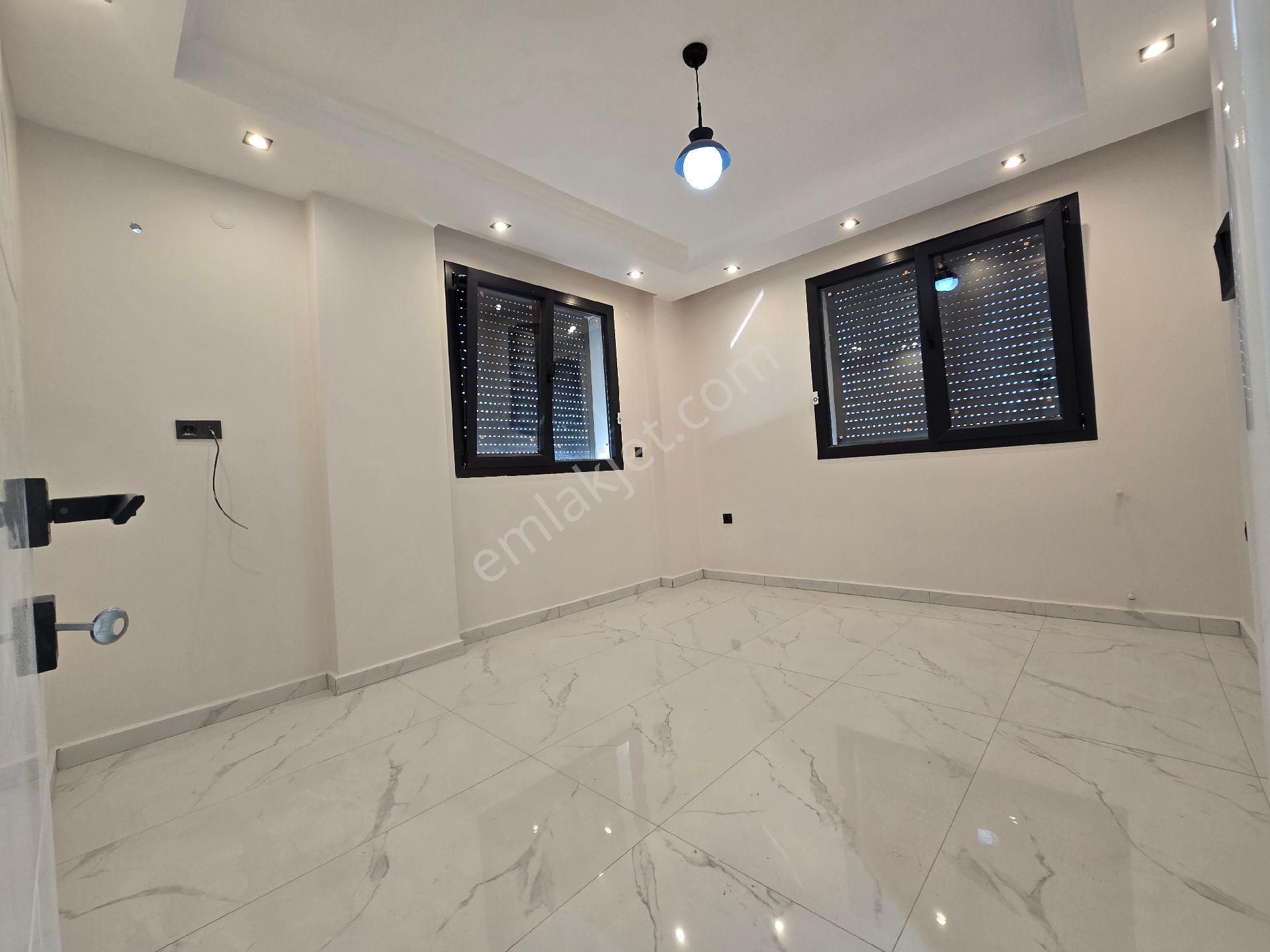 Didim De Denize Yakın Tam Müstakil Otoparklı Havuzlu İskanlı 4+1 Lüks Villa - Görsel 6