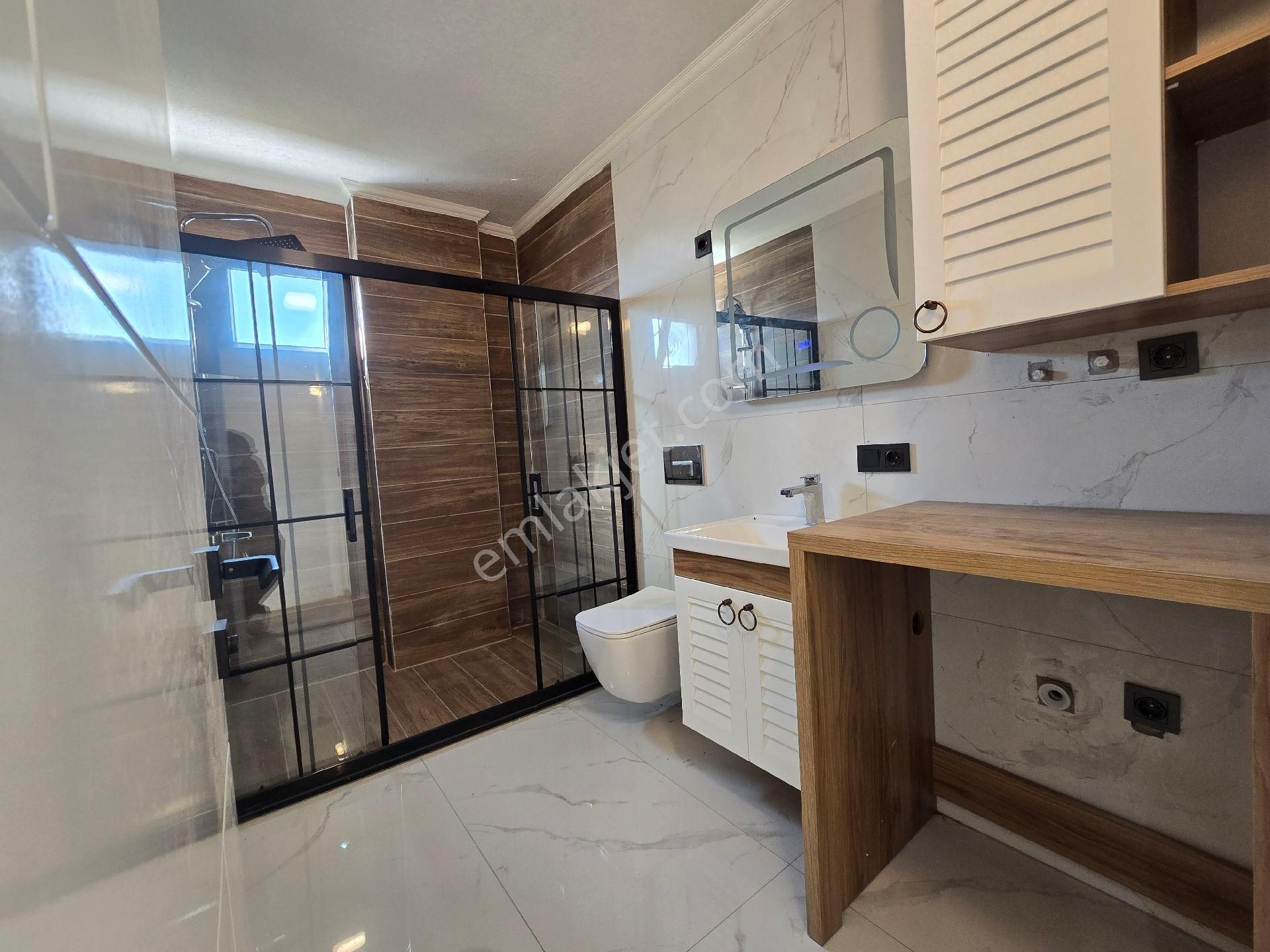 Didim De Denize Yakın Tam Müstakil Otoparklı Havuzlu İskanlı 4+1 Lüks Villa - Görsel 12