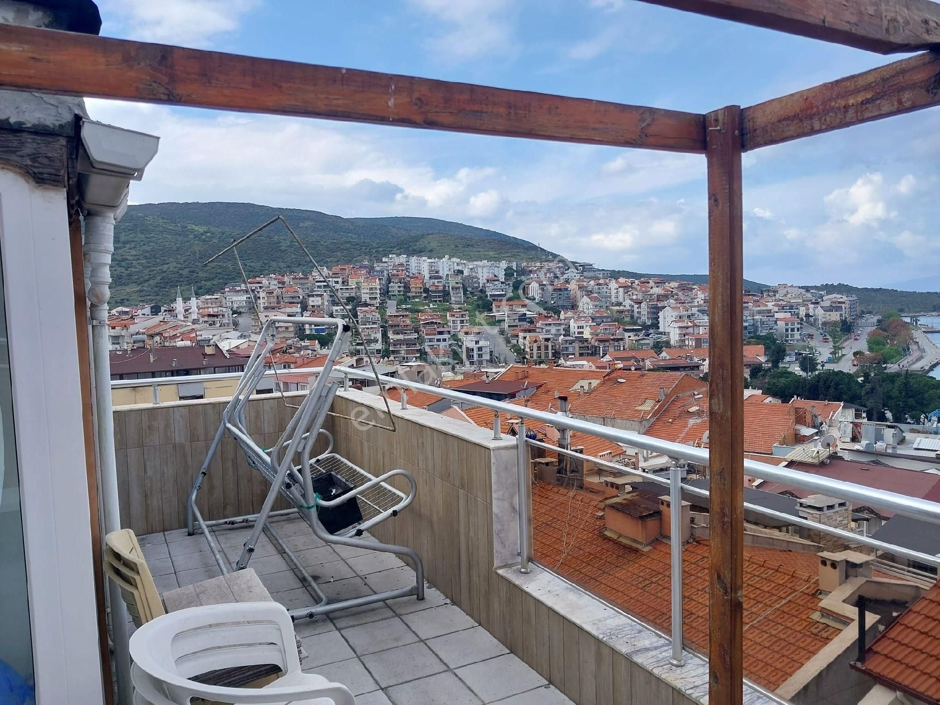 Gazipaşa Mahallesinde Ful Deniz Manzaralı 130 M2 3+1 Dubleks - Görsel 9