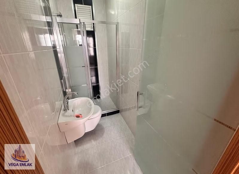Vega Emlaktan Netiz Gross Ve Cemre Parkı Yanı Uygun Site Dairesi - Görsel 17