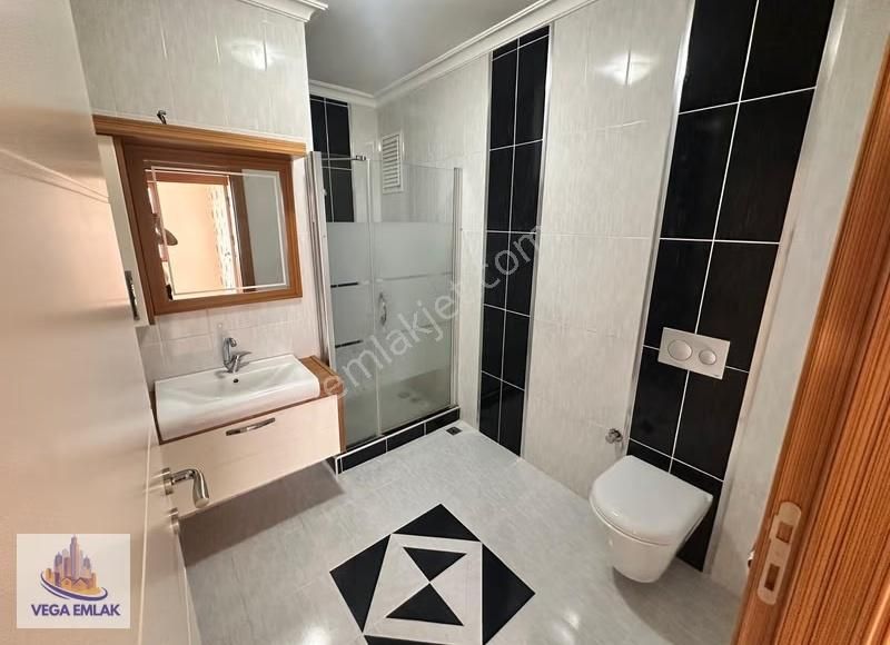 Vega Emlaktan Netiz Gross Ve Cemre Parkı Yanı Uygun Site Dairesi - Görsel 19