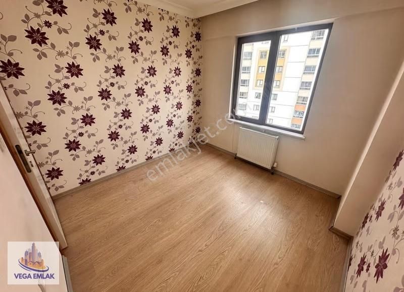 Vega Emlaktan Netiz Gross Ve Cemre Parkı Yanı Uygun Site Dairesi - Görsel 25