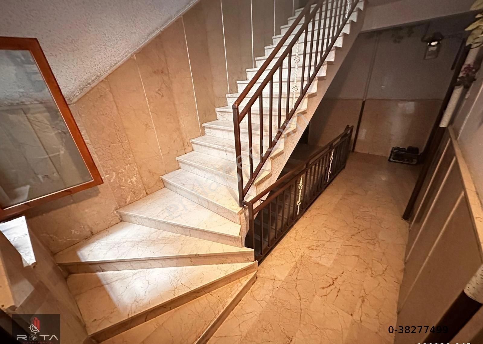 Rota'dan Çarşamba Pazarı İçi 2.kat Bağımsız Salon 3+1 Ön Cephe ! - Görsel 21