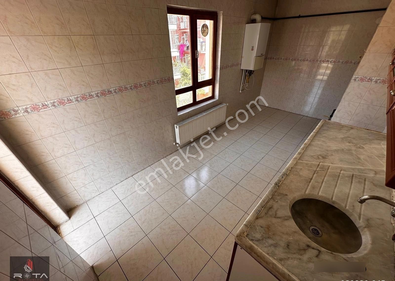 Rota'dan Çarşamba Pazarı İçi 2.kat Bağımsız Salon 3+1 Ön Cephe ! - Görsel 9