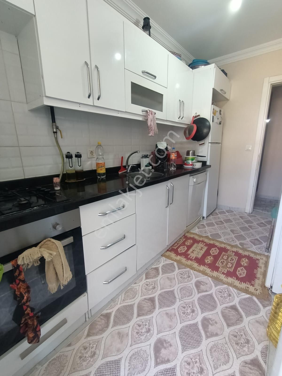 İzmir Torbalı Ayrancılar Merkezde Satılık 3+1 Daire Arakat - Görsel 2