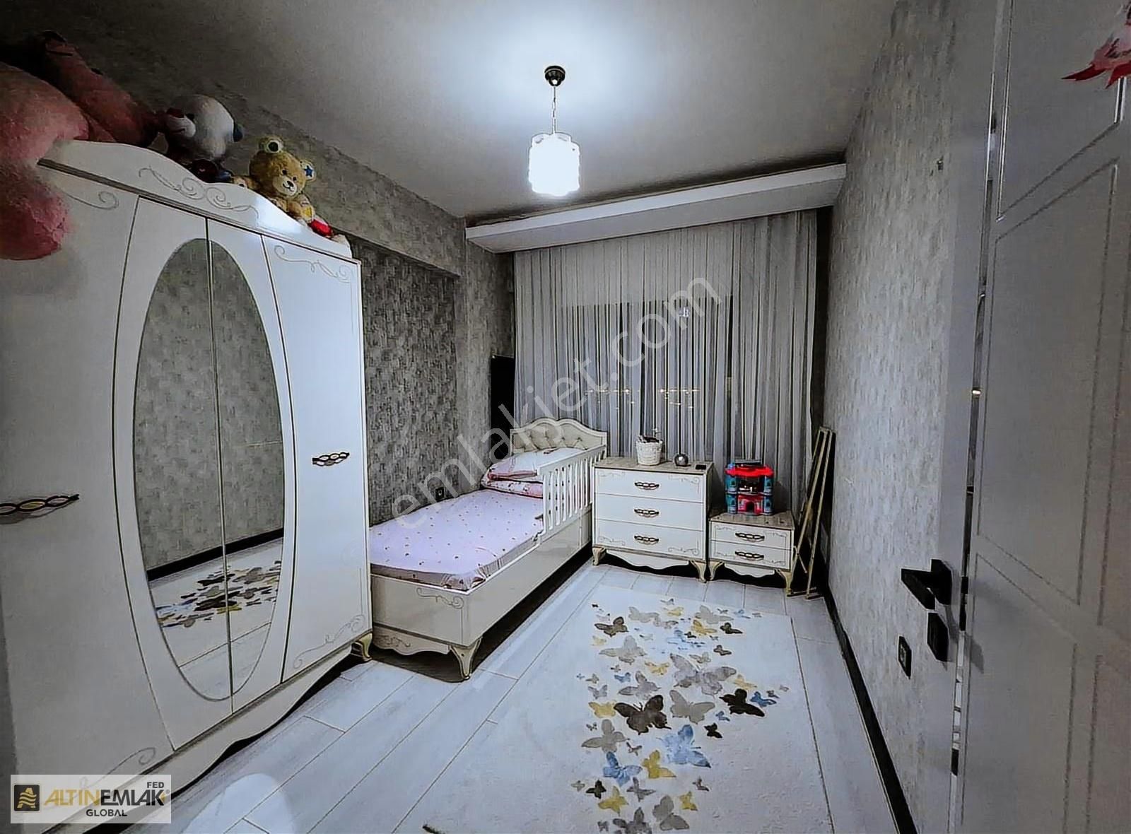 Acil Satılık 4+1 Muhteşem Daire - Görsel 8