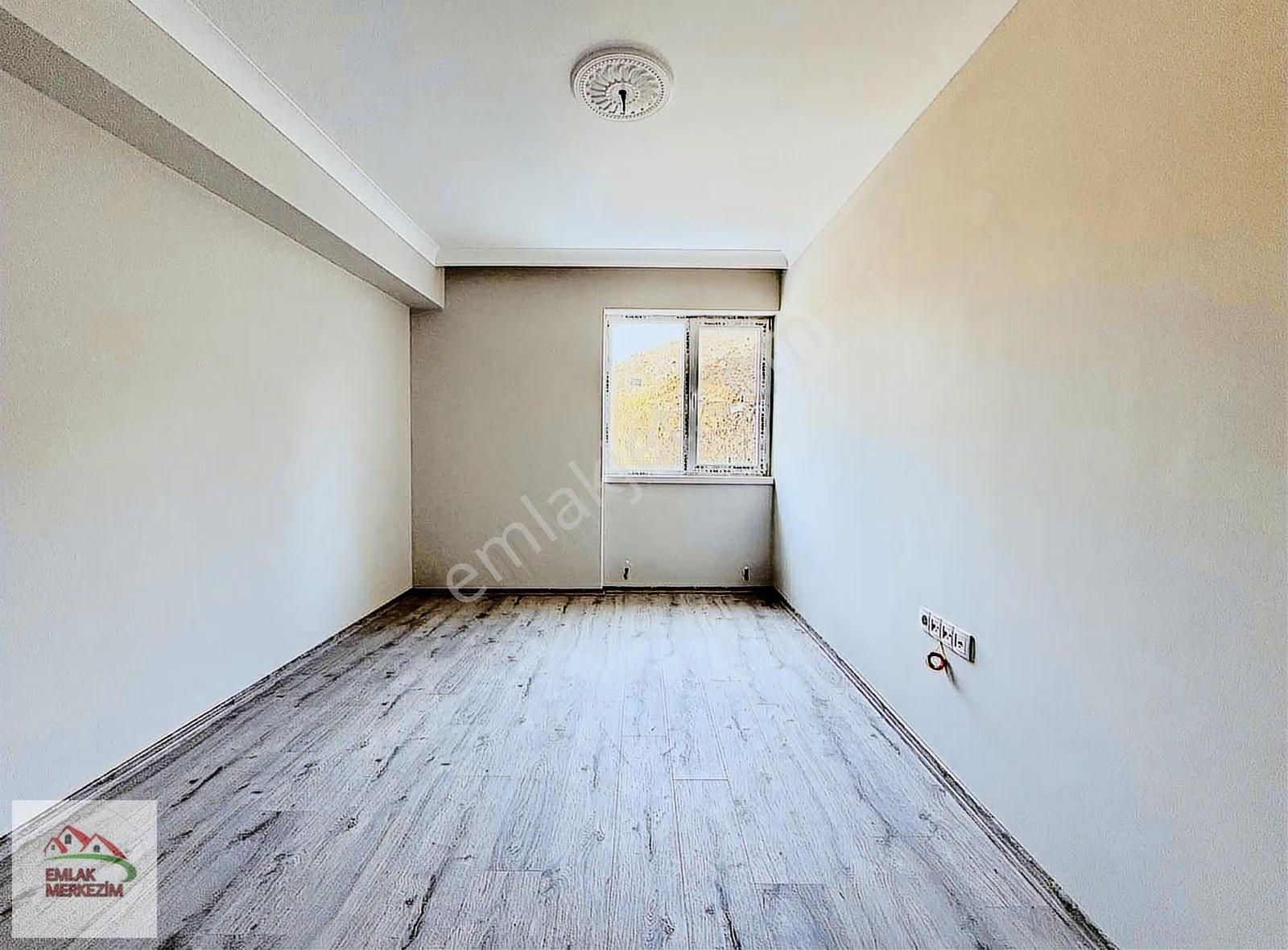 Emlak Merkezim'den Başpınarda Cadde Yakını 2+1 Amerikan Mutfaklı - Görsel 4