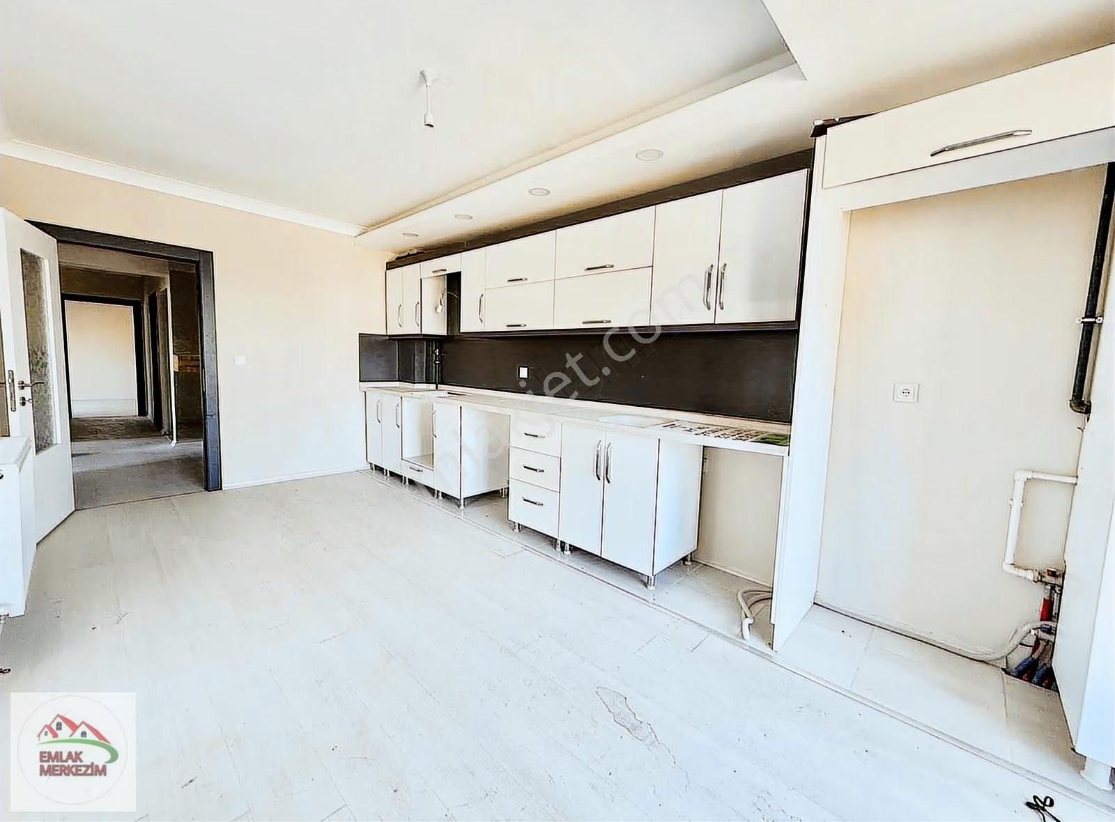 Emlak Merkezim'den Yıldıztepede 6.kat Site İçi Manzaralı Lüx - Görsel 10