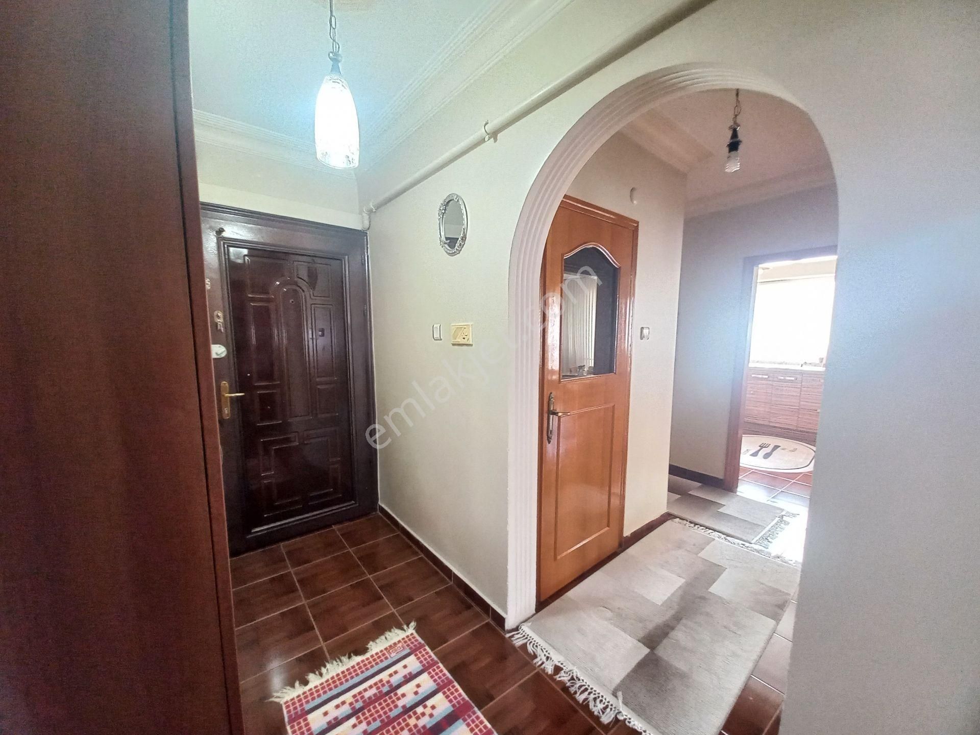 Şeref Emlak Ordu Caddesi Üzerin Asansörlü 3+1 Daire 7.750.000 Tl - Görsel 20