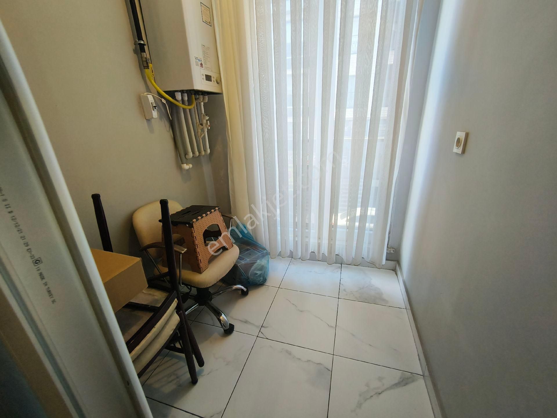 Güneyden Tülin Cad. 2+1.85 M2 Karanlık Odasız Balkonlu Daire - Görsel 13