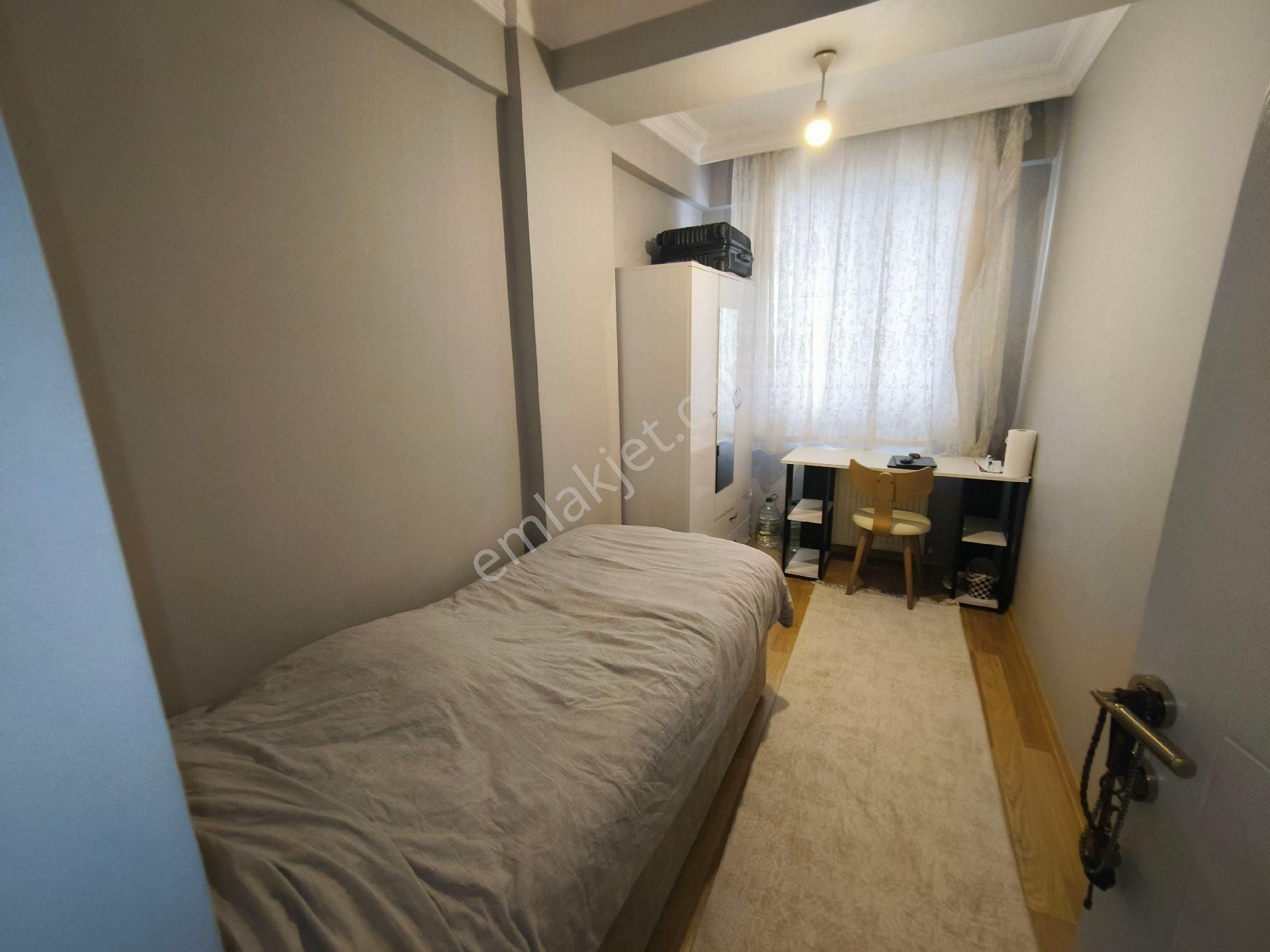 Güneyden Tülin Cad. 2+1.85 M2 Karanlık Odasız Balkonlu Daire - Görsel 27