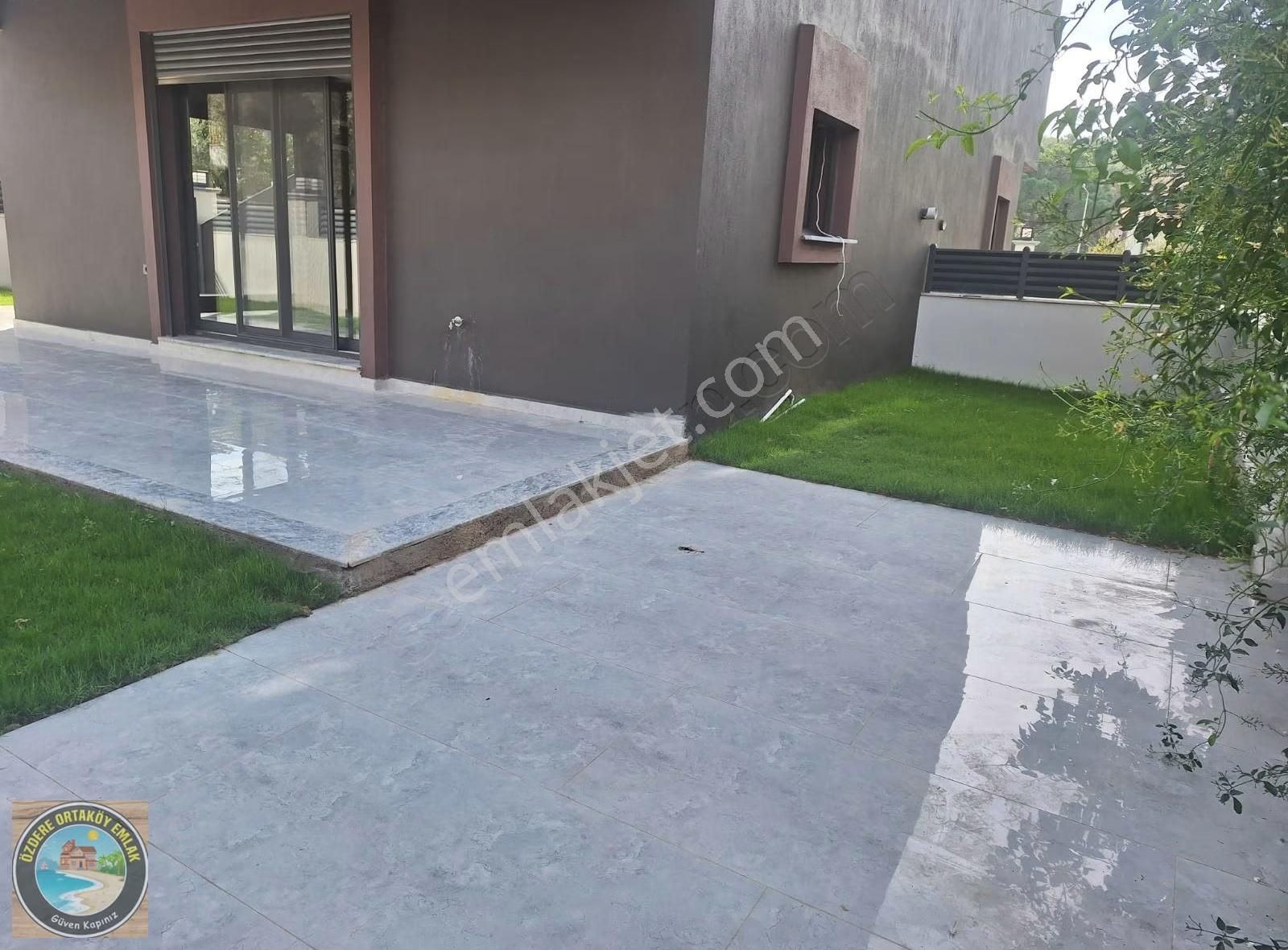 Özderede Satılık Süper Yazlık Kışlık Villa - Görsel 12