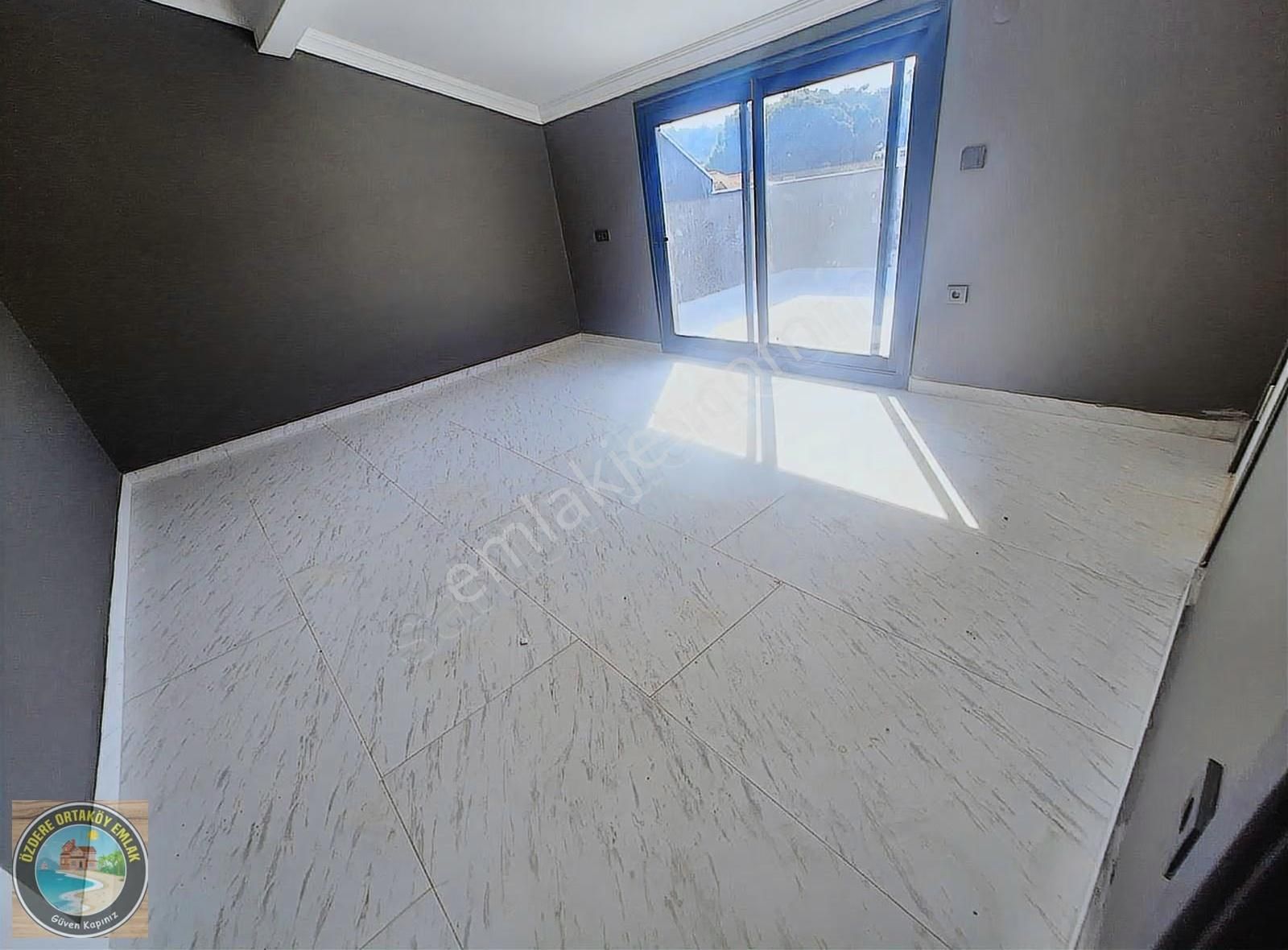 Özderede Satılık Süper Yazlık Kışlık Villa - Görsel 17