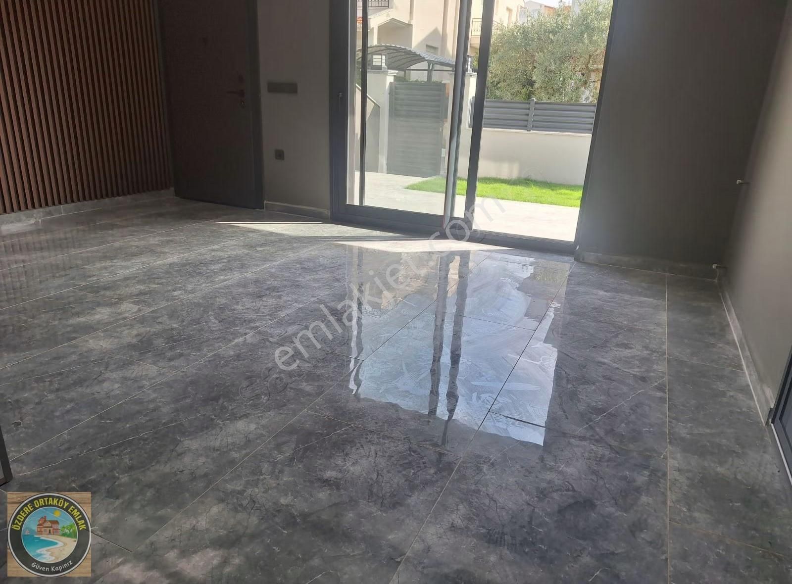 Özderede Satılık Süper Yazlık Kışlık Villa - Görsel 16