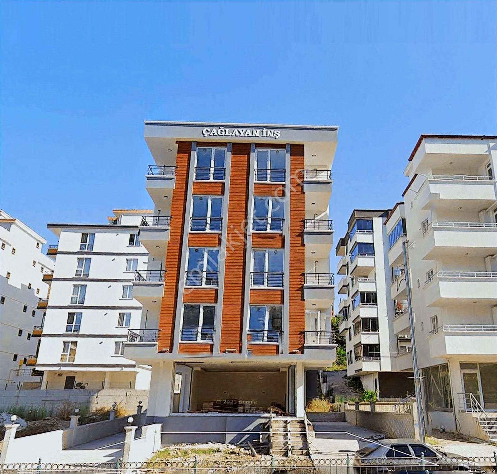 Kurupelit Tramvay Durağına Yürüme Mesafesinde Satılık 1+1 Daire