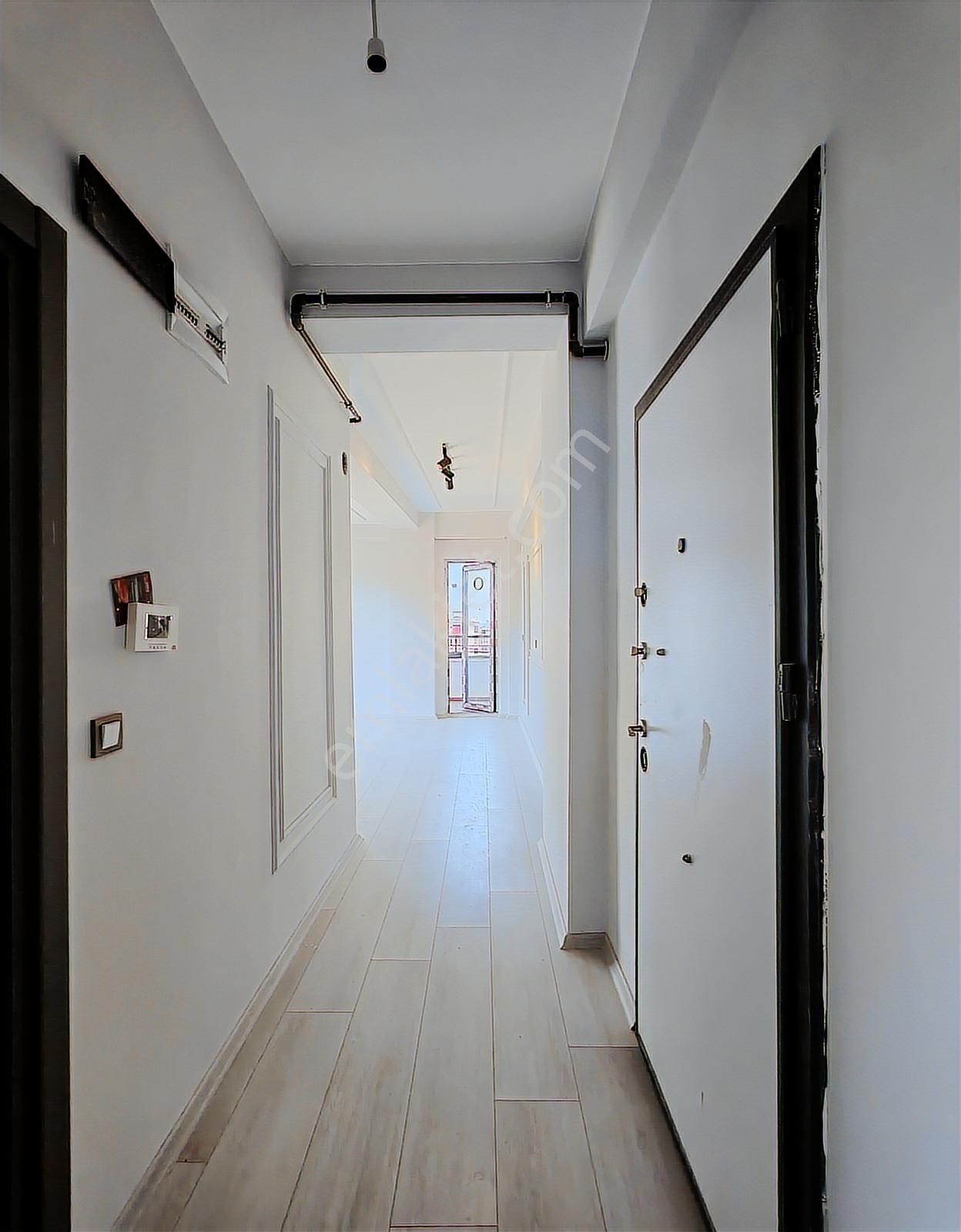 Körfez Abonelikler Alınmış Yerden Isıtmalı Lüx Satılık 1+1 Daire - Görsel 5