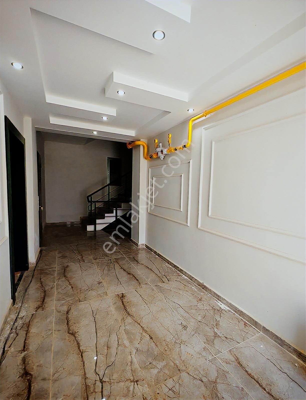 Körfez Mah.de-sıfır-geniş-iskanlı Satılık 1+1 Daire - Görsel 18