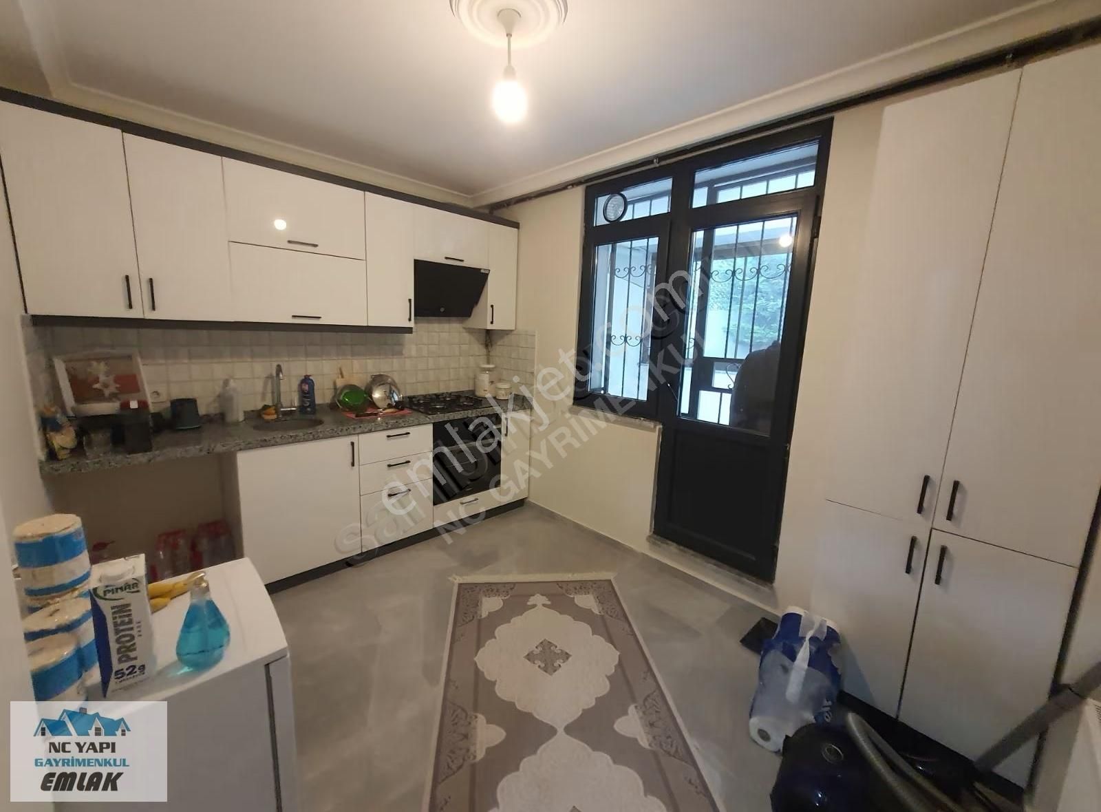 Çekmeköy Kirazlidere De Satılık 1+1 Balkonlu Geniş Ve Ferah - Görsel 32