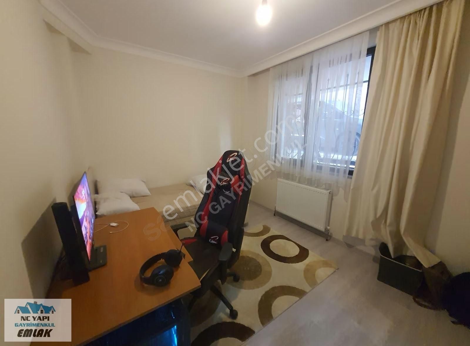 Çekmeköy Kirazlidere De Satılık 1+1 Balkonlu Geniş Ve Ferah - Görsel 34