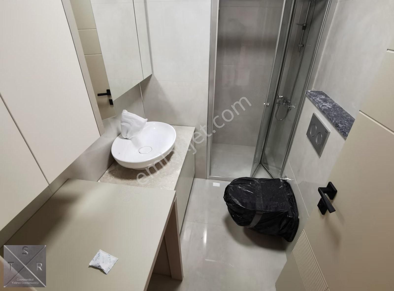 Tsr'den Şemikler Ordu Bulvarı Paraleli Satılık 1+1 Daire - Görsel 10