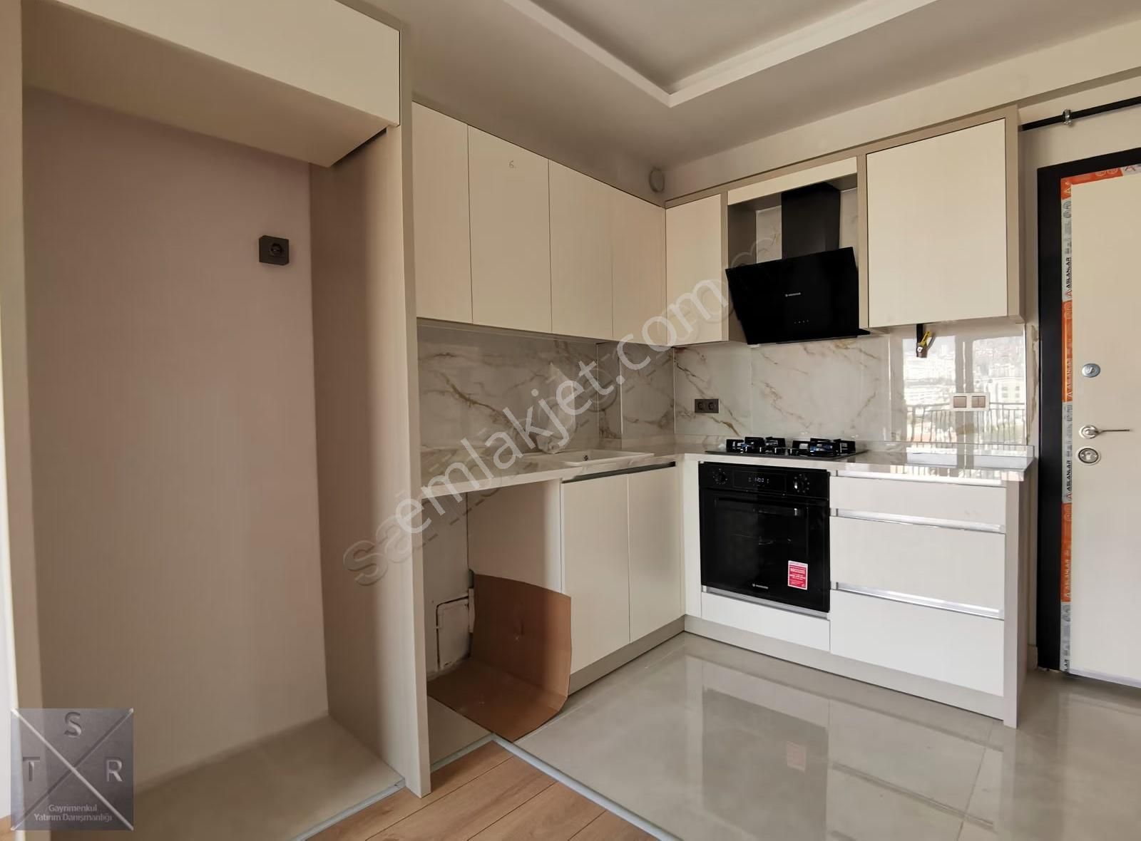 Tsr'den Şemikler Ordu Bulvarı Paraleli Satılık 1+1 Daire - Görsel 3