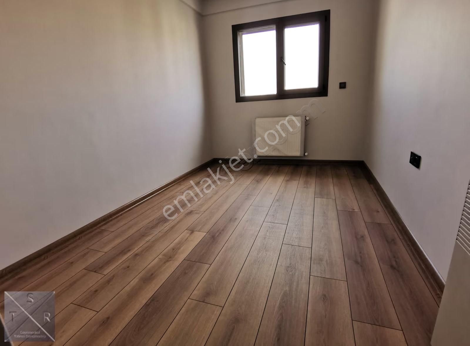 Tsr'den Şemikler Ordu Bulvarı Paraleli Satılık 2+1 Daire - Görsel 6