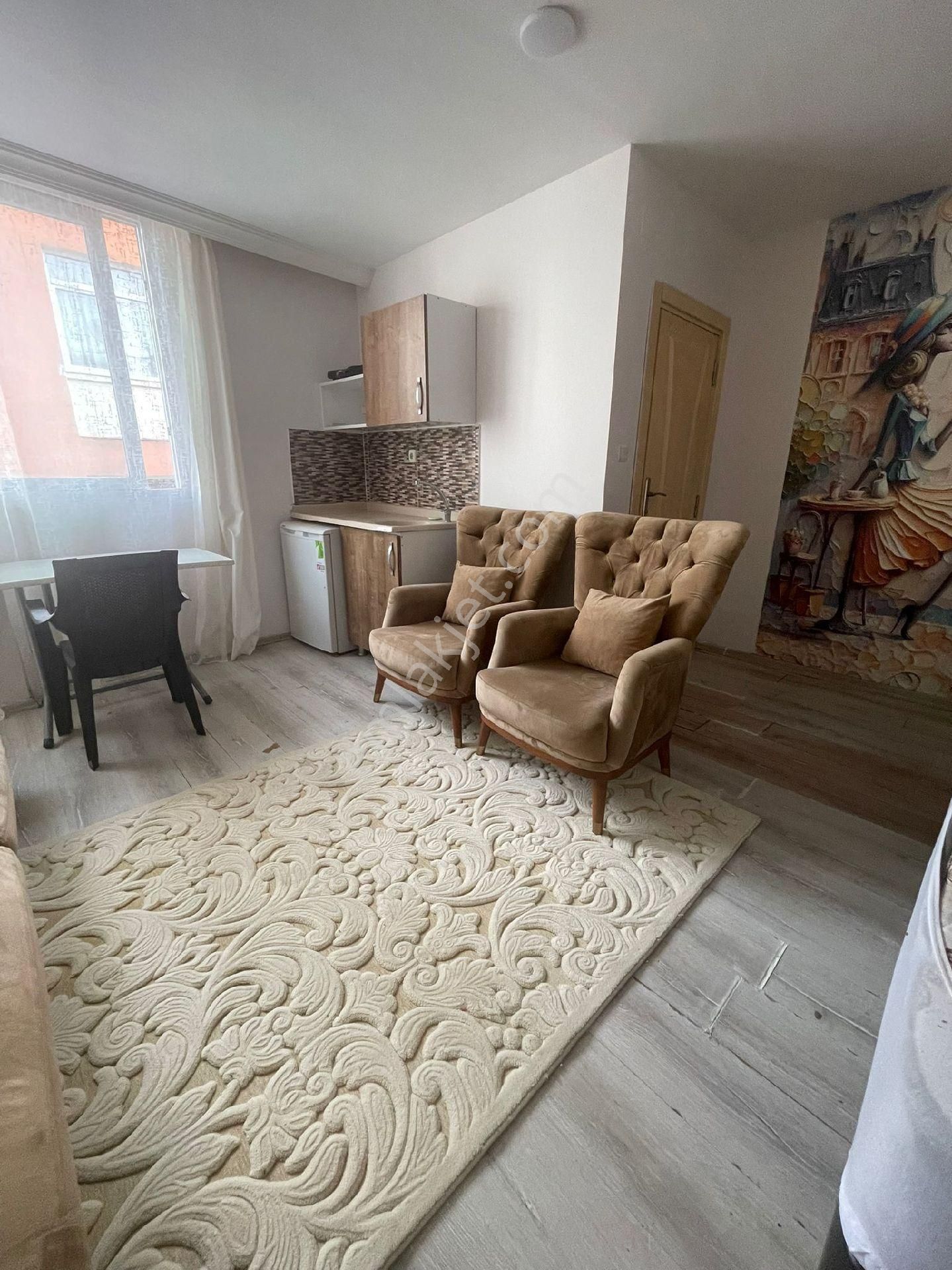 Baraj Yolunda 1+0 Geniş Eşyalı Kiralık Daire - Görsel 4