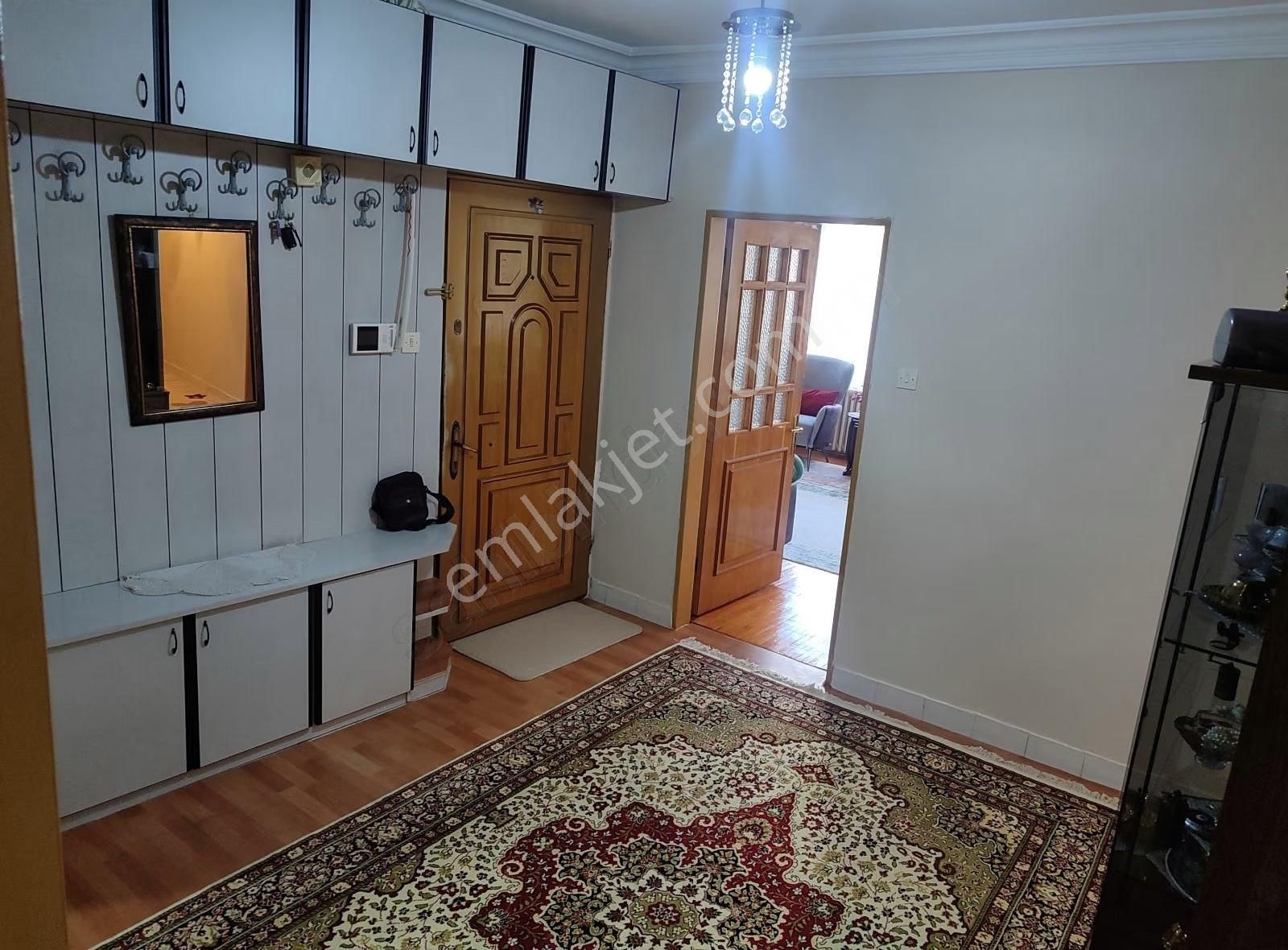 Asel'den Yeni Belediye Karşısı 3+1 Geniş Bahçe Teraslı Daire - Görsel 23