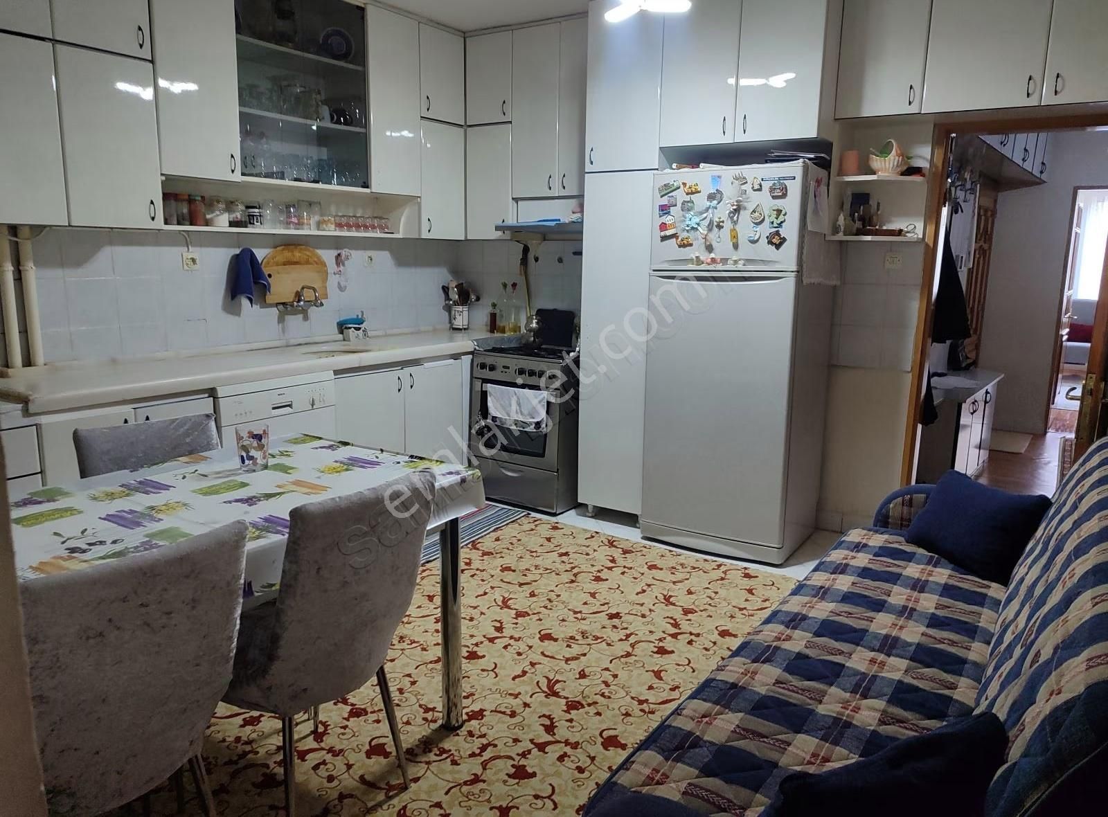 Asel'den Yeni Belediye Karşısı 3+1 Geniş Bahçe Teraslı Daire - Görsel 11