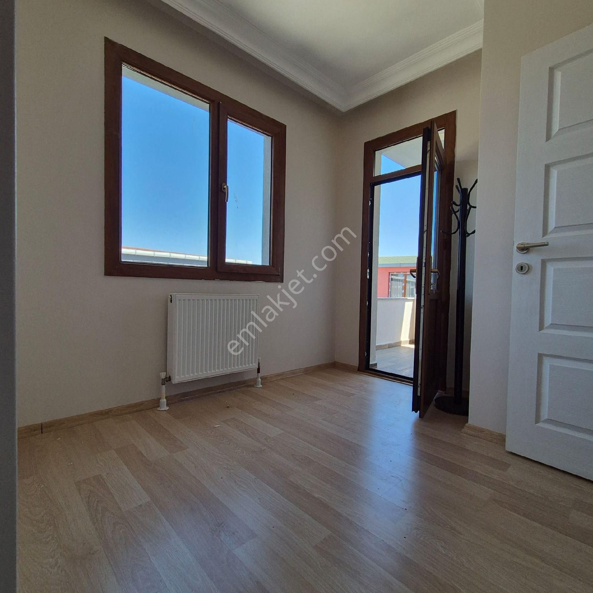 İskanlı 2+1 Daire - Görsel 11