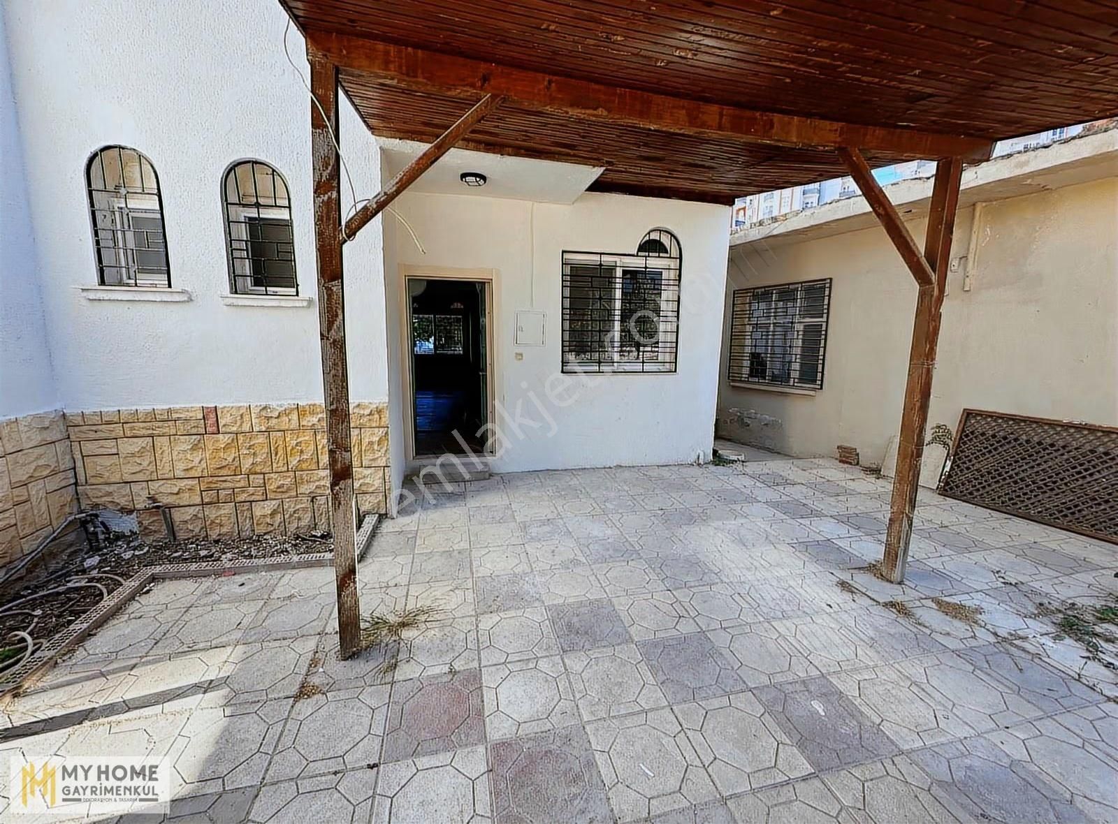 Tecede Denize Sıfır, Site İçi 4+1 Triplex Villa Bahçeli & - Görsel 2