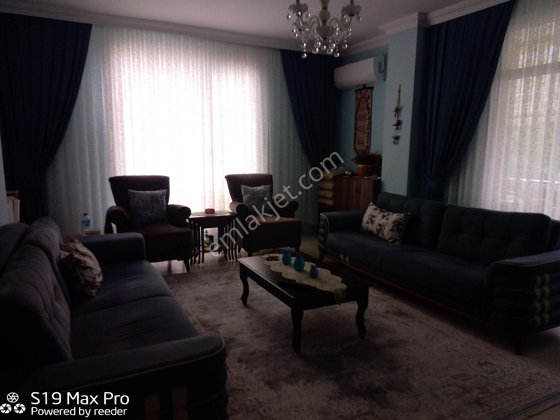 Yalova Çınarcık Çapana Caddesi'nde Ayrı Mutfaklı 2+1 Geniş Daire - Görsel 9