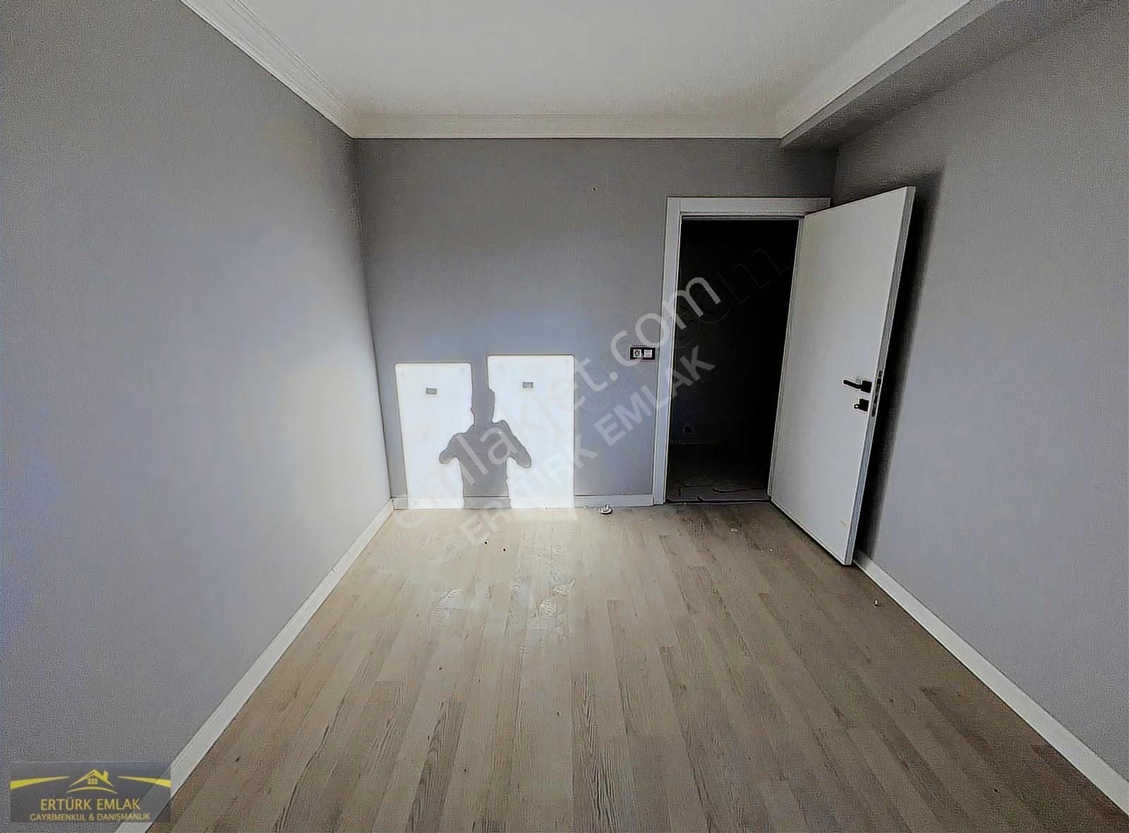 Ertürk Emlak'tan Özgürlük Mah'de 3+1 160 M2 Asansörlü Üst Dublex - Görsel 21