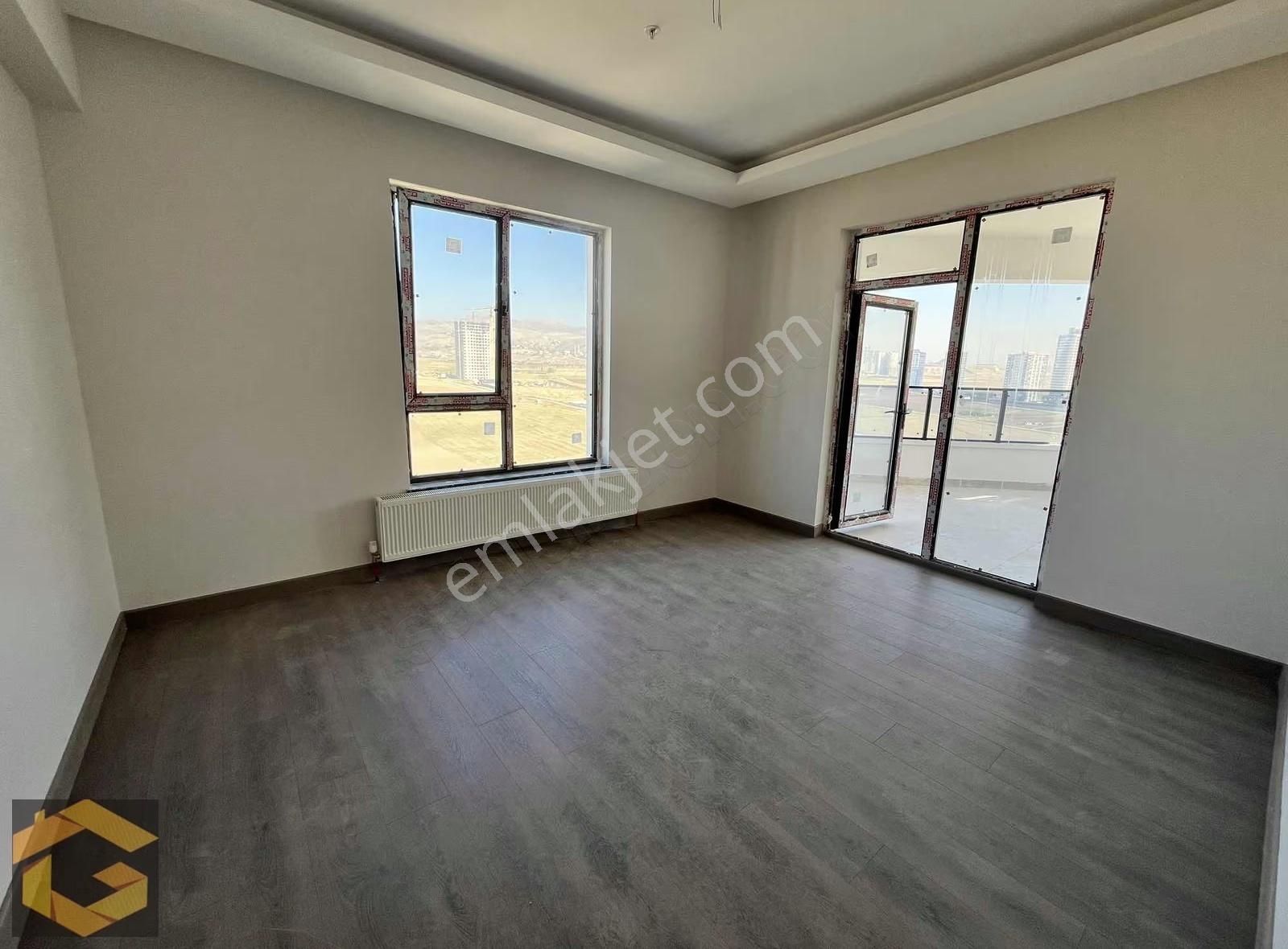 Batıkent'de Güvenlikli Site Rezidans 4+1 Kiralık Lüks Daire - Görsel 28