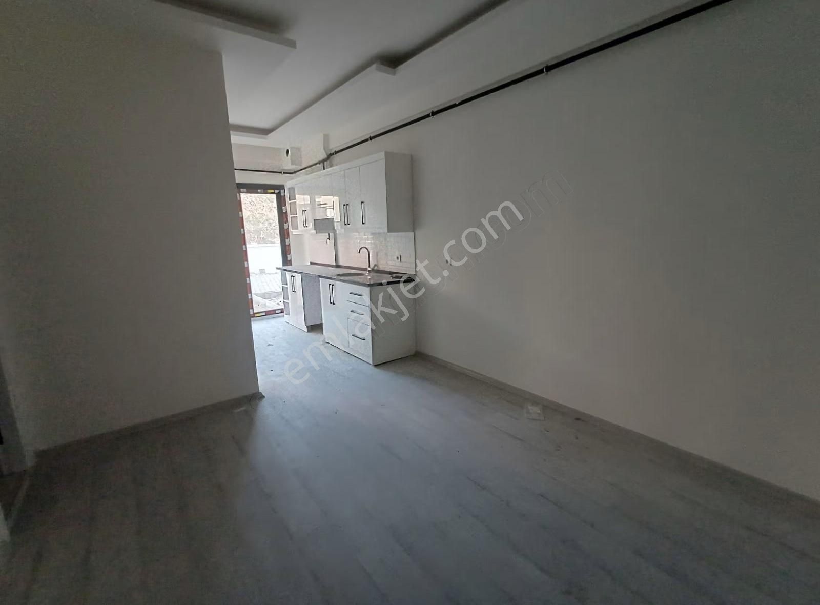 Real Center//rezidansta Satılık 1+1 Lüks Daire - Görsel 20