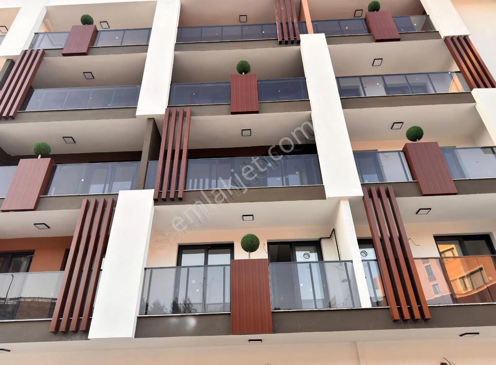 Real Center//rezidansta Satılık 1+1 Lüks Daire - Görsel 11