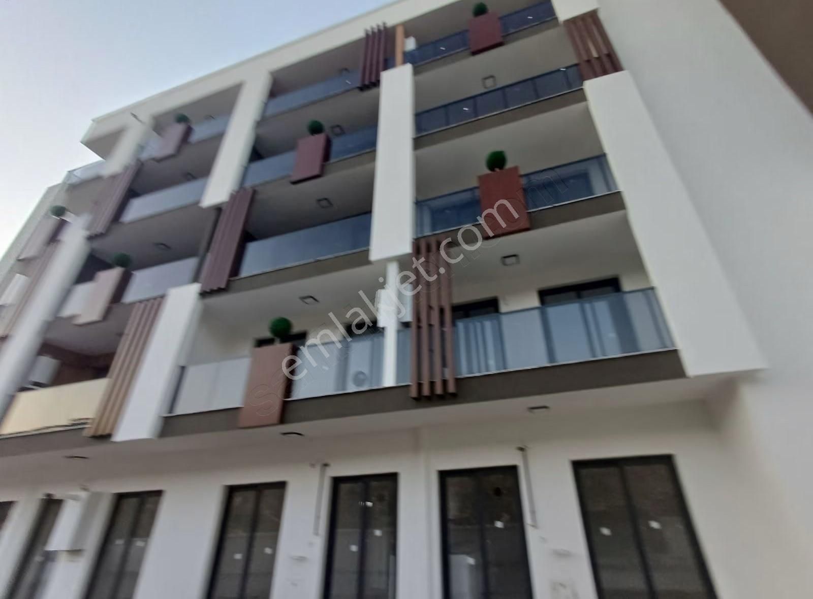 Real Center//rezidansta Satılık 1+1 Lüks Daire - Görsel 14