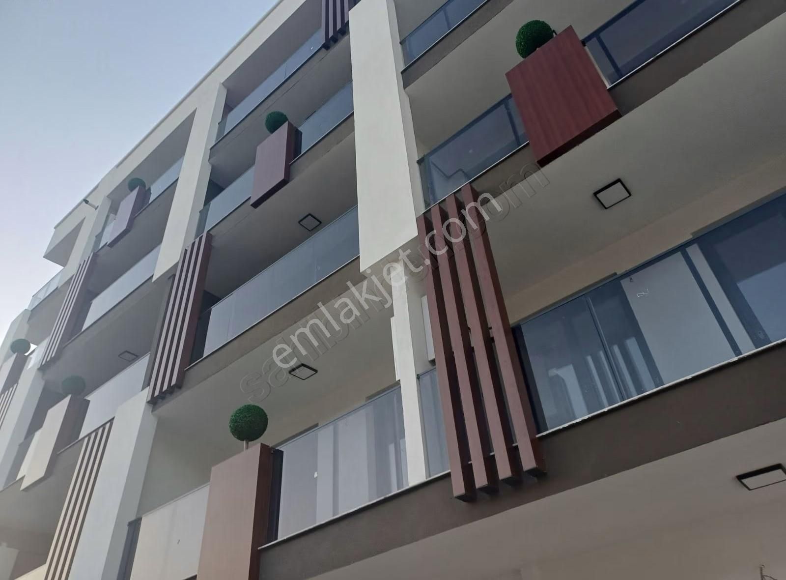 Real Center//rezidansta Satılık 1+1 Lüks Daire - Görsel 23