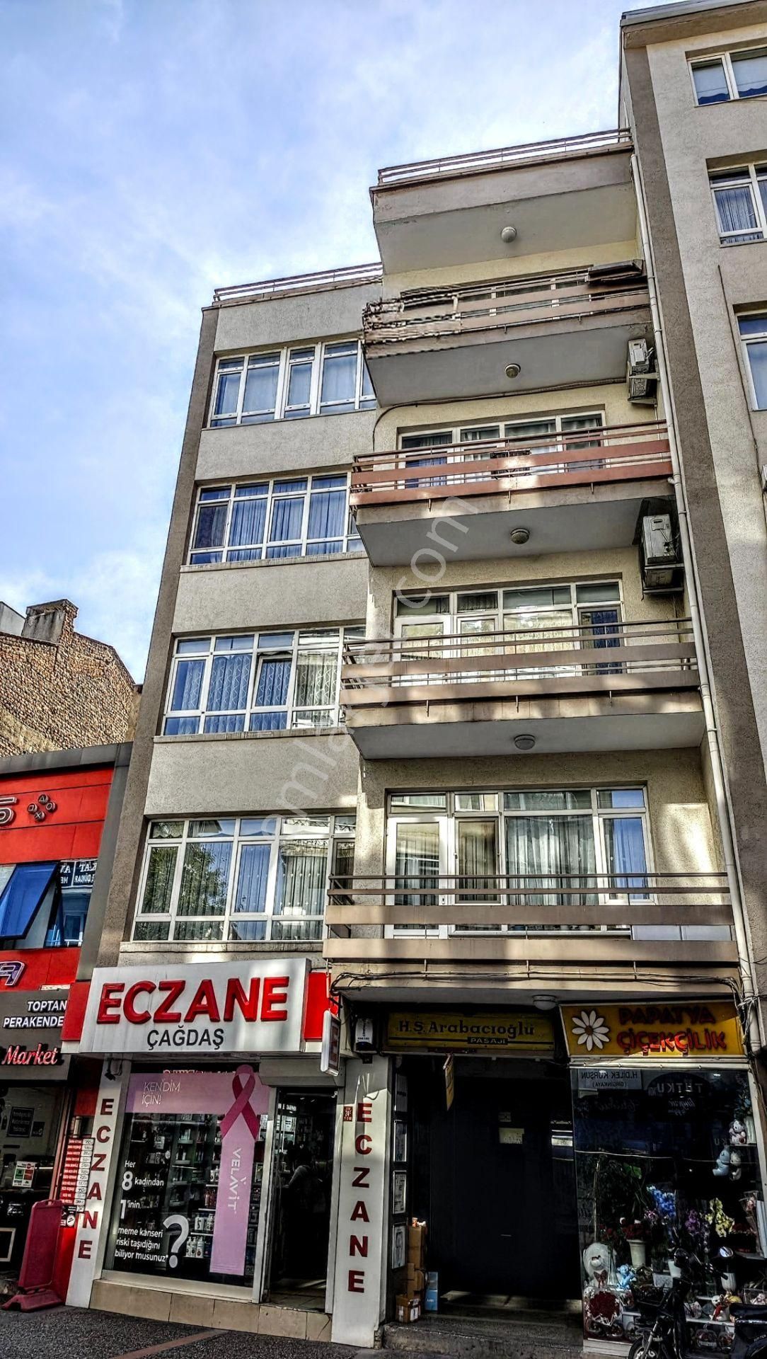 Era Söz Gayrimenkulden Kızılay Caddesinin Kalbinde, Hayatın Merkezinde, Eşsiz Satılık 2+1 Daire - Görsel 28