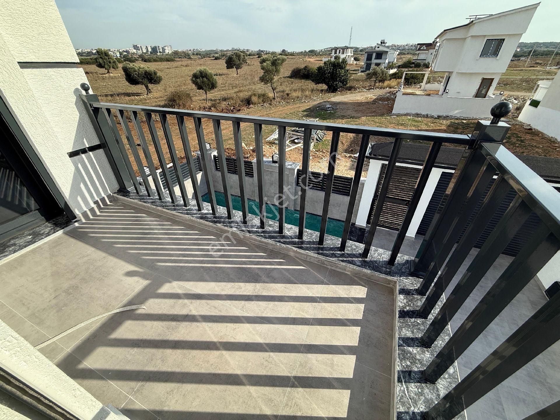 Hisar Mah. Sahile Yürüme Mesafesinde 4+1 Müstakil Havuzlu Satılık Villa - Görsel 21