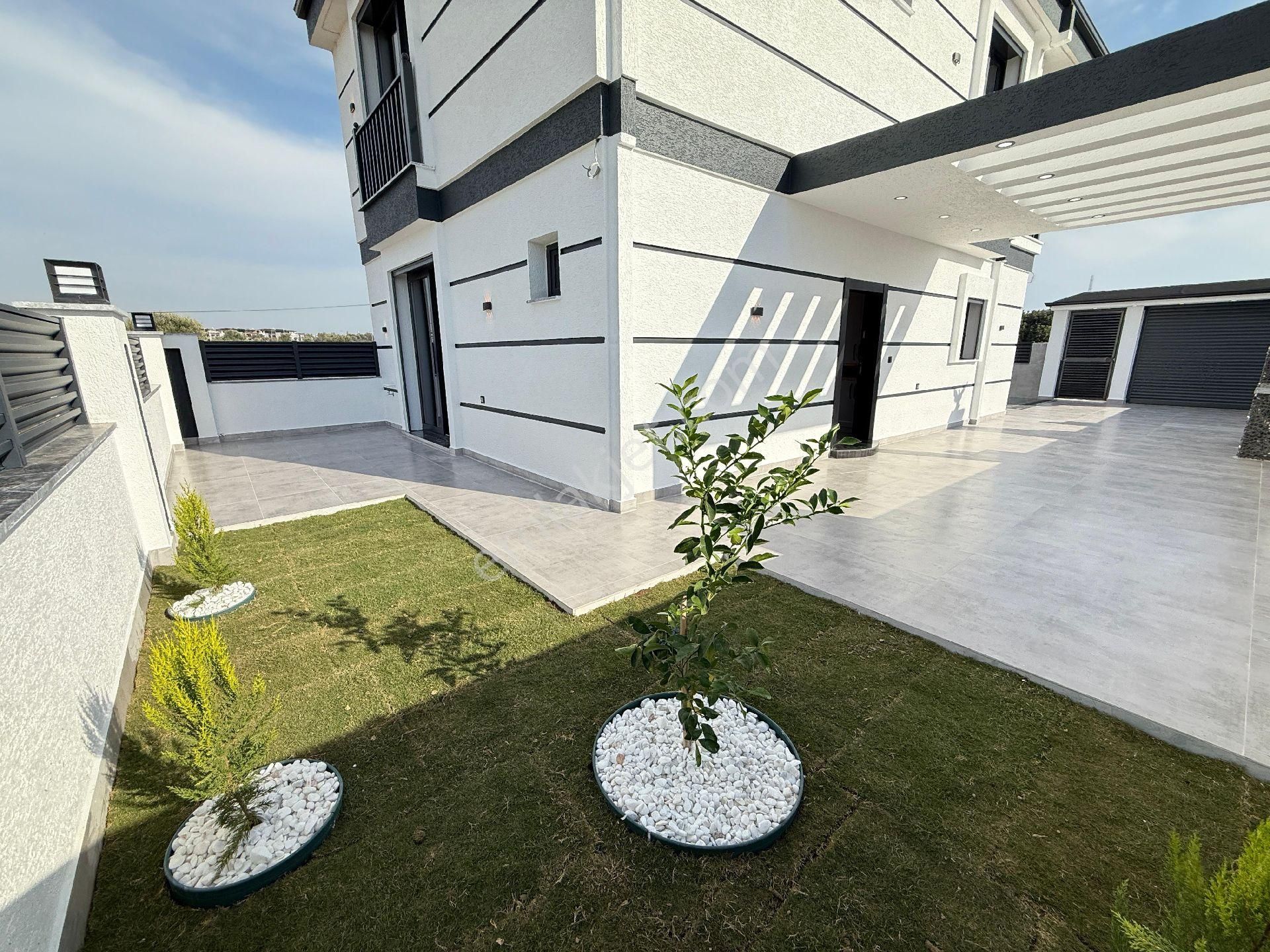 Hisar Mah. Sahile Yürüme Mesafesinde 4+1 Müstakil Havuzlu Satılık Villa - Görsel 6