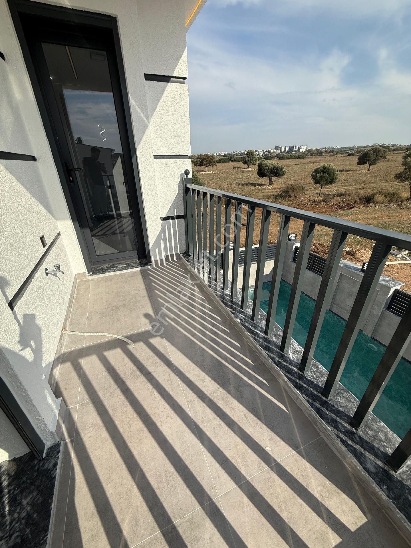 Hisar Mah. Sahile Yürüme Mesafesinde 4+1 Müstakil Havuzlu Satılık Villa - Görsel 22