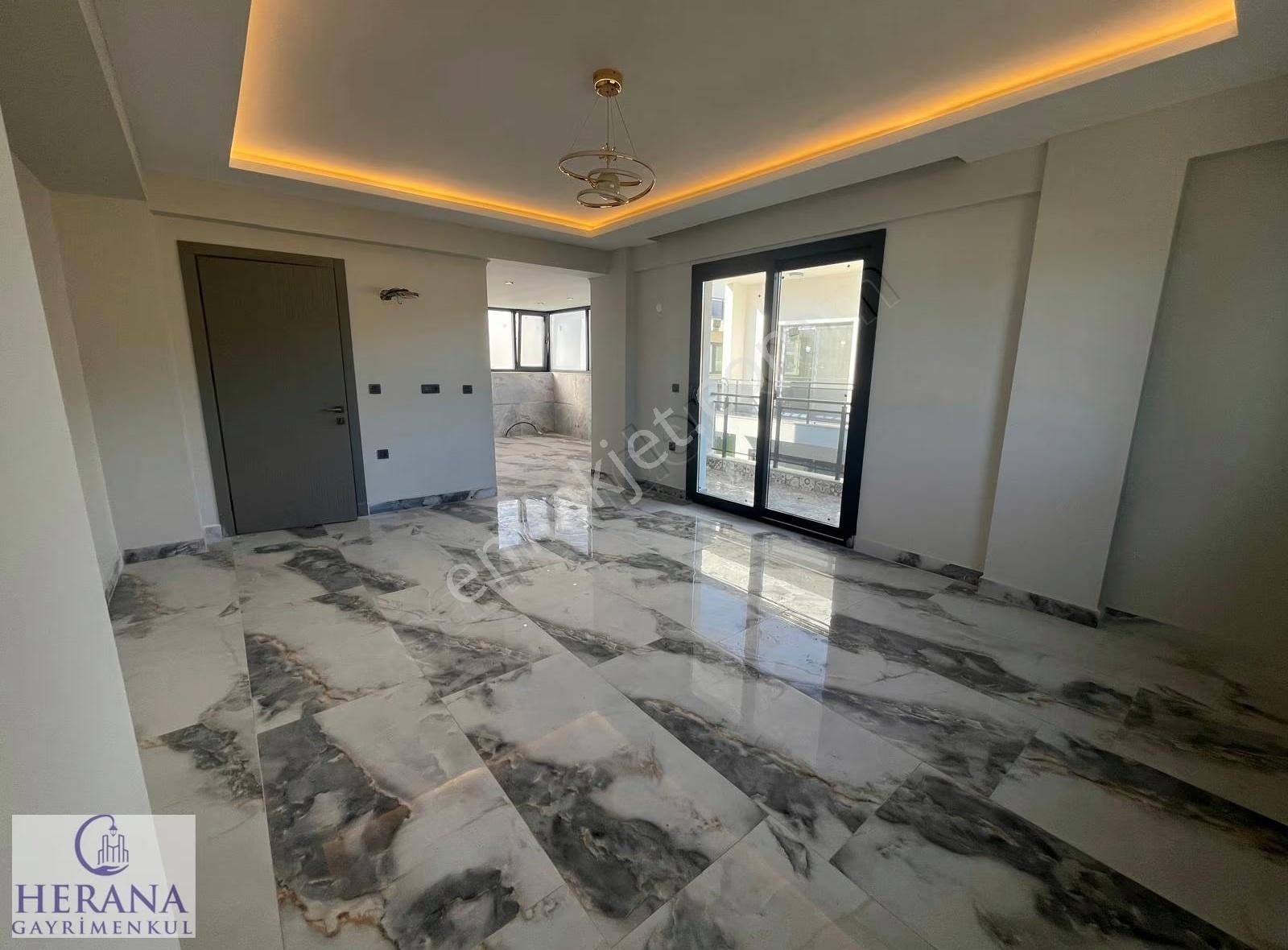 Karagedik'de 6+1 Eşyasız Uzun Dönem Kiralık Müstakil Villa - Görsel 16