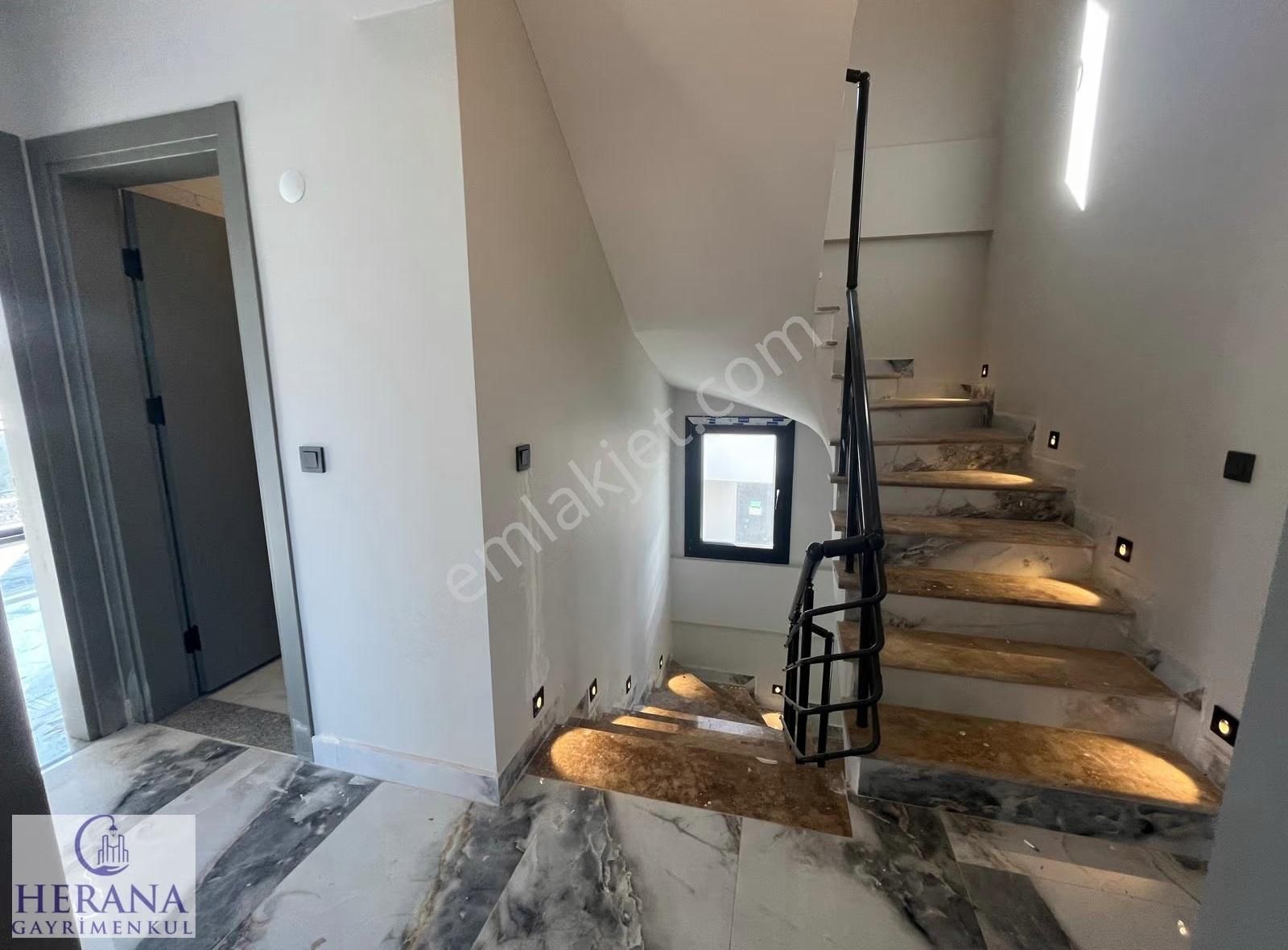 Karagedik'de 6+1 Eşyasız Uzun Dönem Kiralık Müstakil Villa - Görsel 17