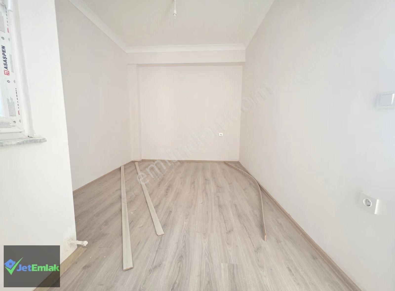 🔴 Mithatpaşa Mah 2+1 Kapalı Mutfak