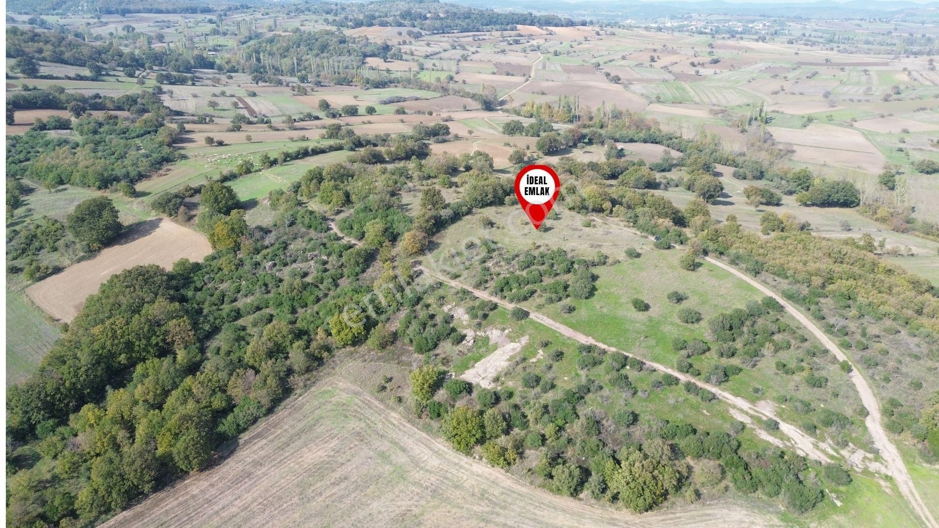 Çanakkale Biga Kozçeşme Köyünde Fırsat 4.050 M2 Tarla!!! - Görsel 10